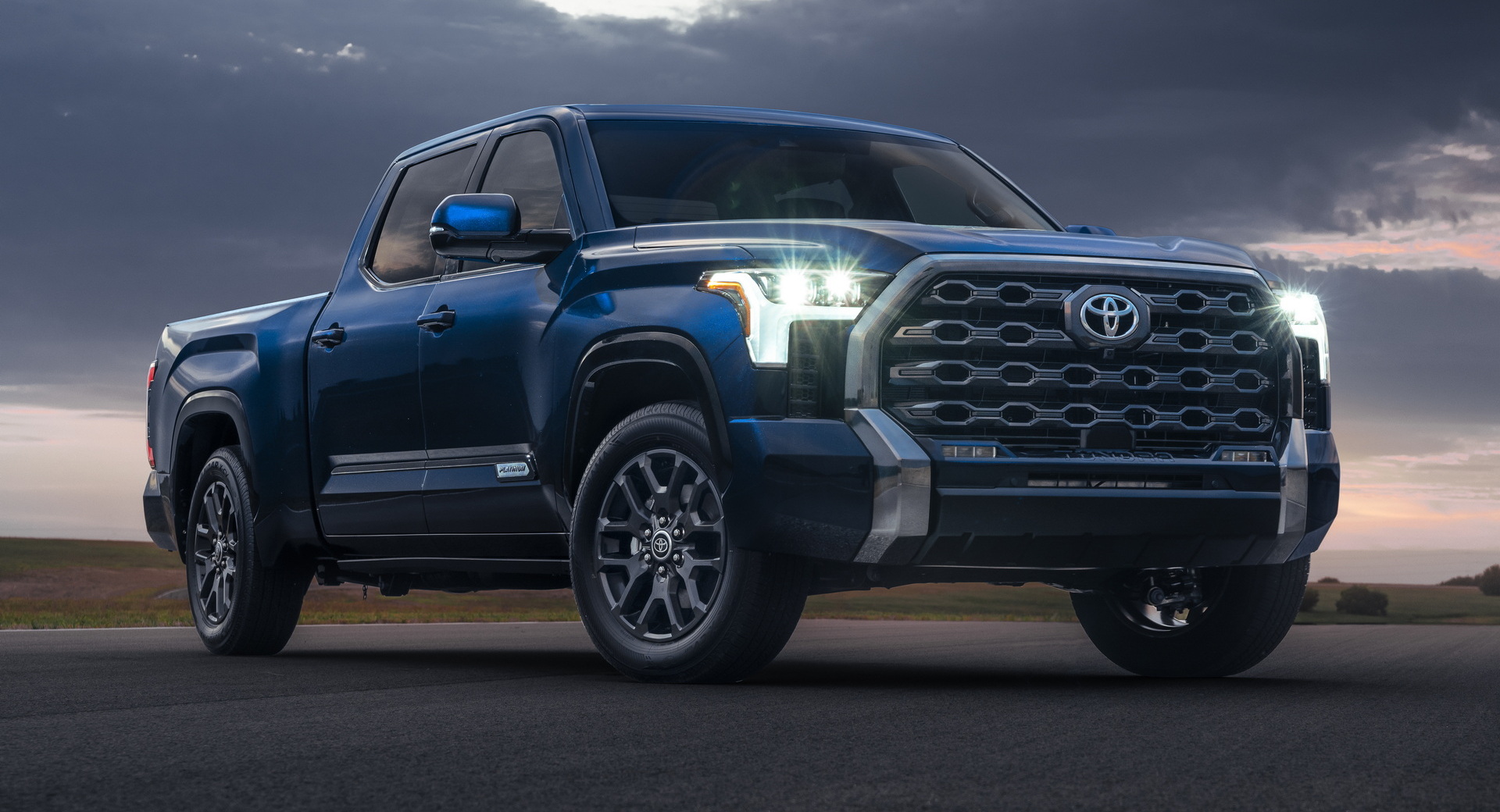 The 2022 Toyota Tundra’s Rear Axle Assembly Could Separate Compromising Stability And Braking Performance Auto Recent