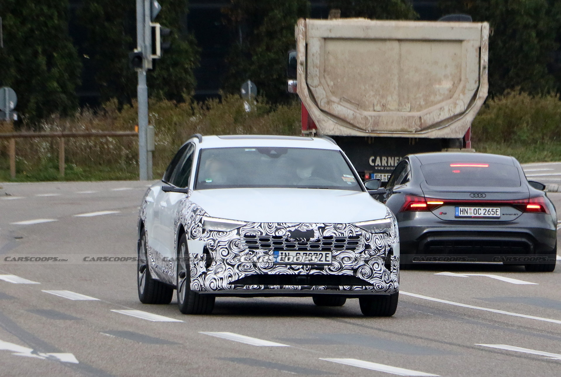 2023 Audi E-Tron Sportback Facelift Spied, Could Offer More Range Thanks To A New Battery