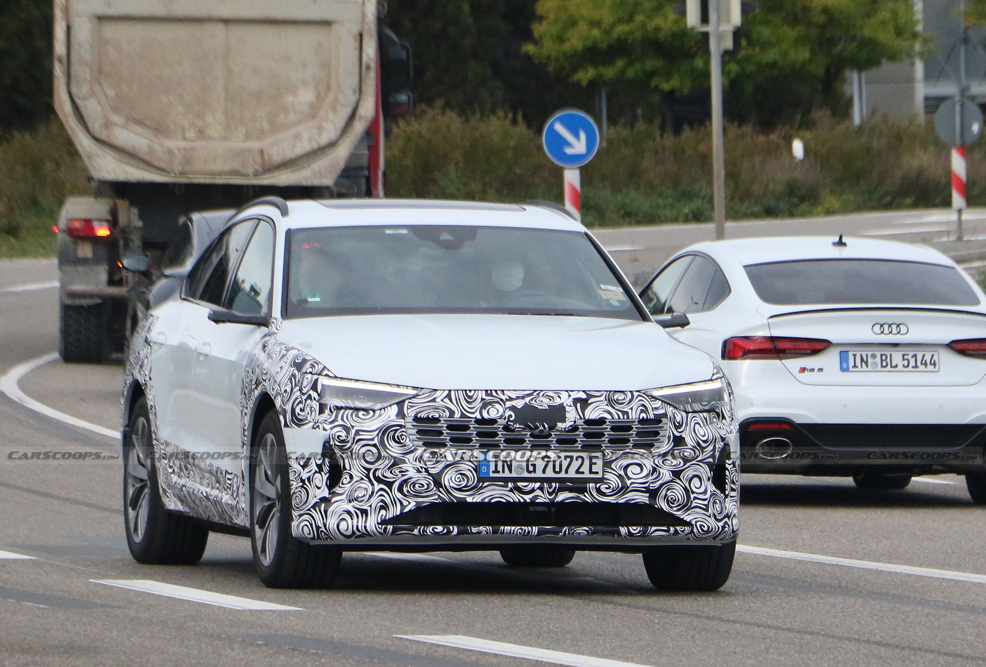 2023 Audi E-Tron Sportback Facelift Spied, Could Offer More Range Thanks To A New Battery