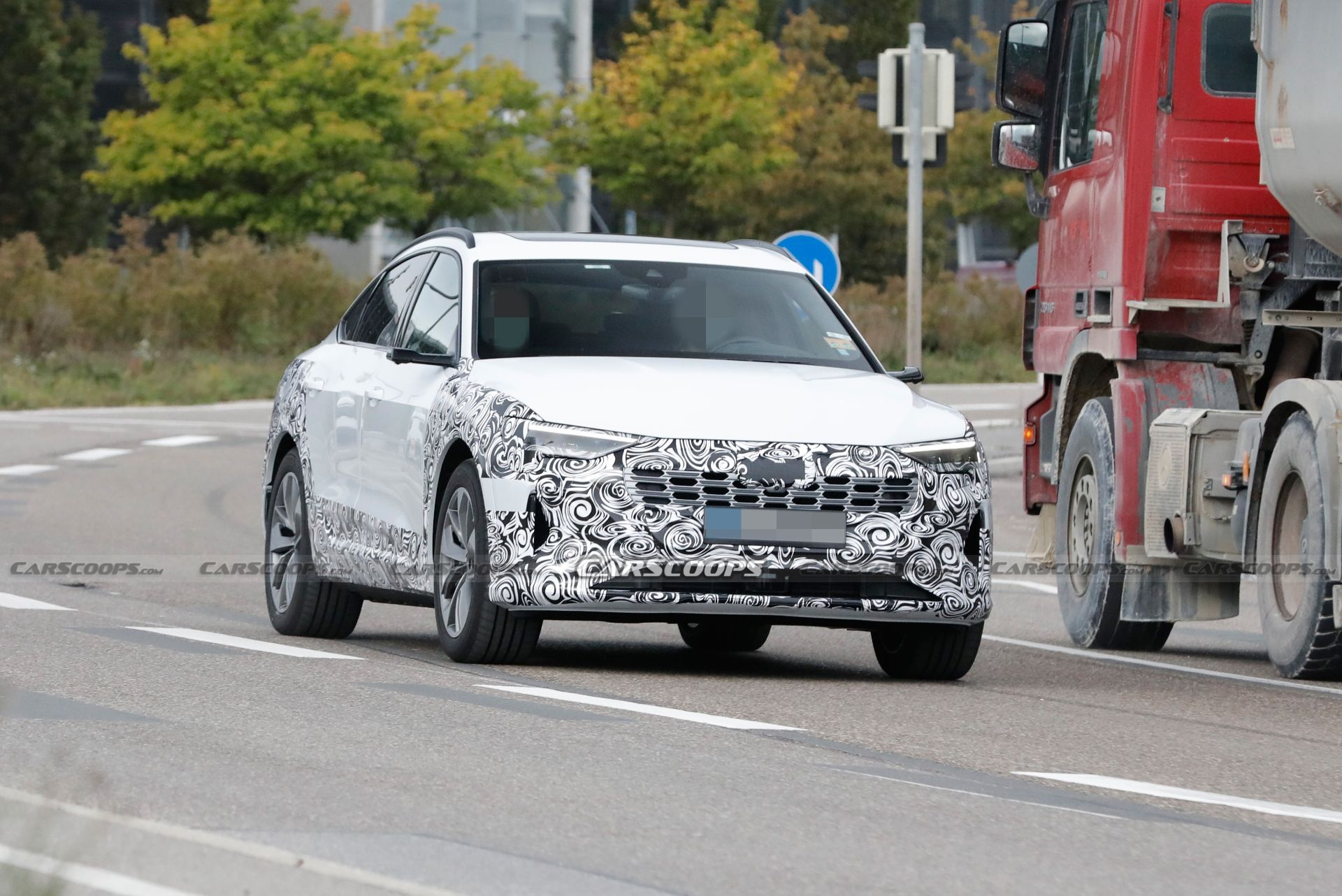 2023 Audi E-Tron Sportback Facelift Spied, Could Offer More Range Thanks To A New Battery