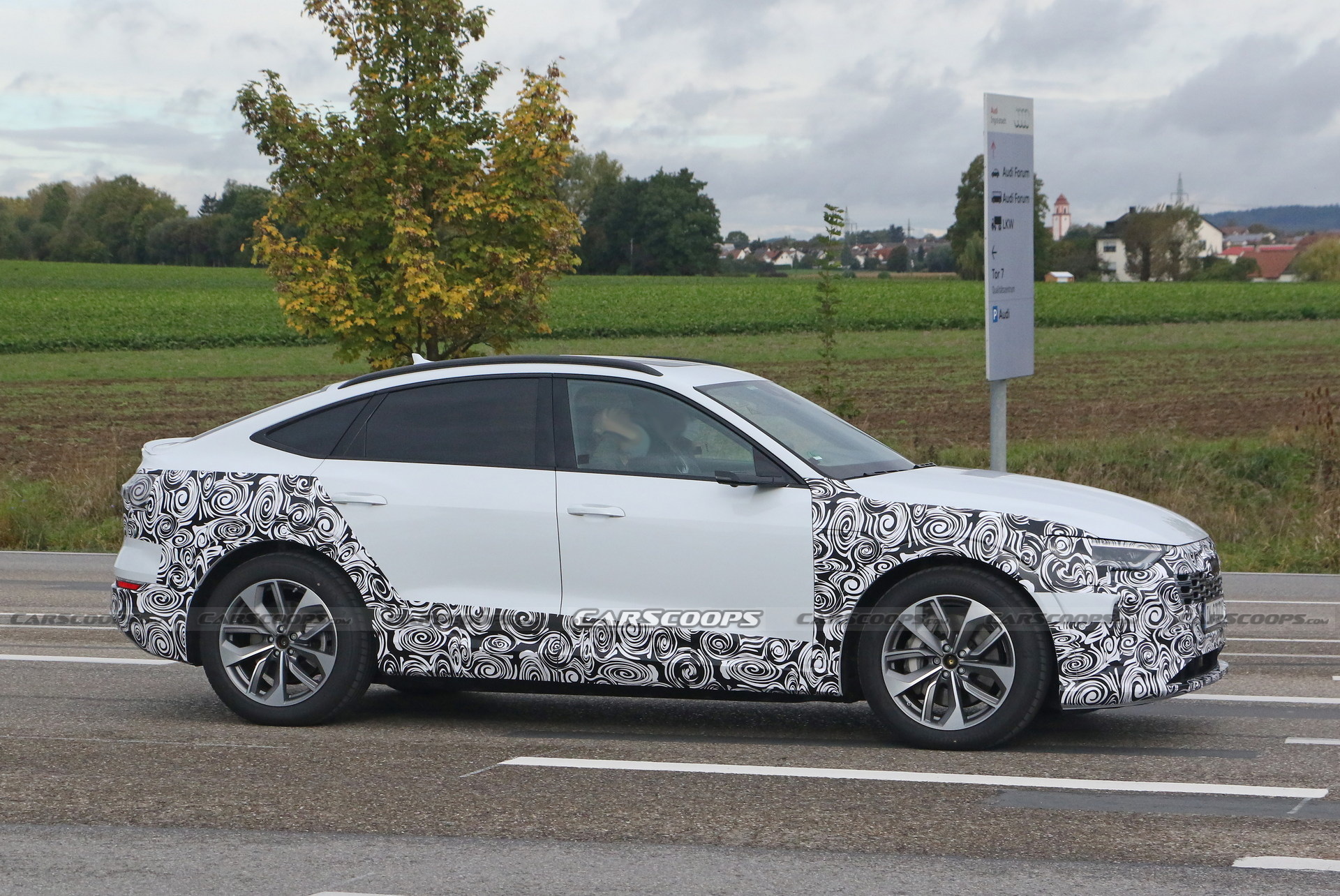 2023 Audi E-Tron Sportback Facelift Spied, Could Offer More Range Thanks To A New Battery