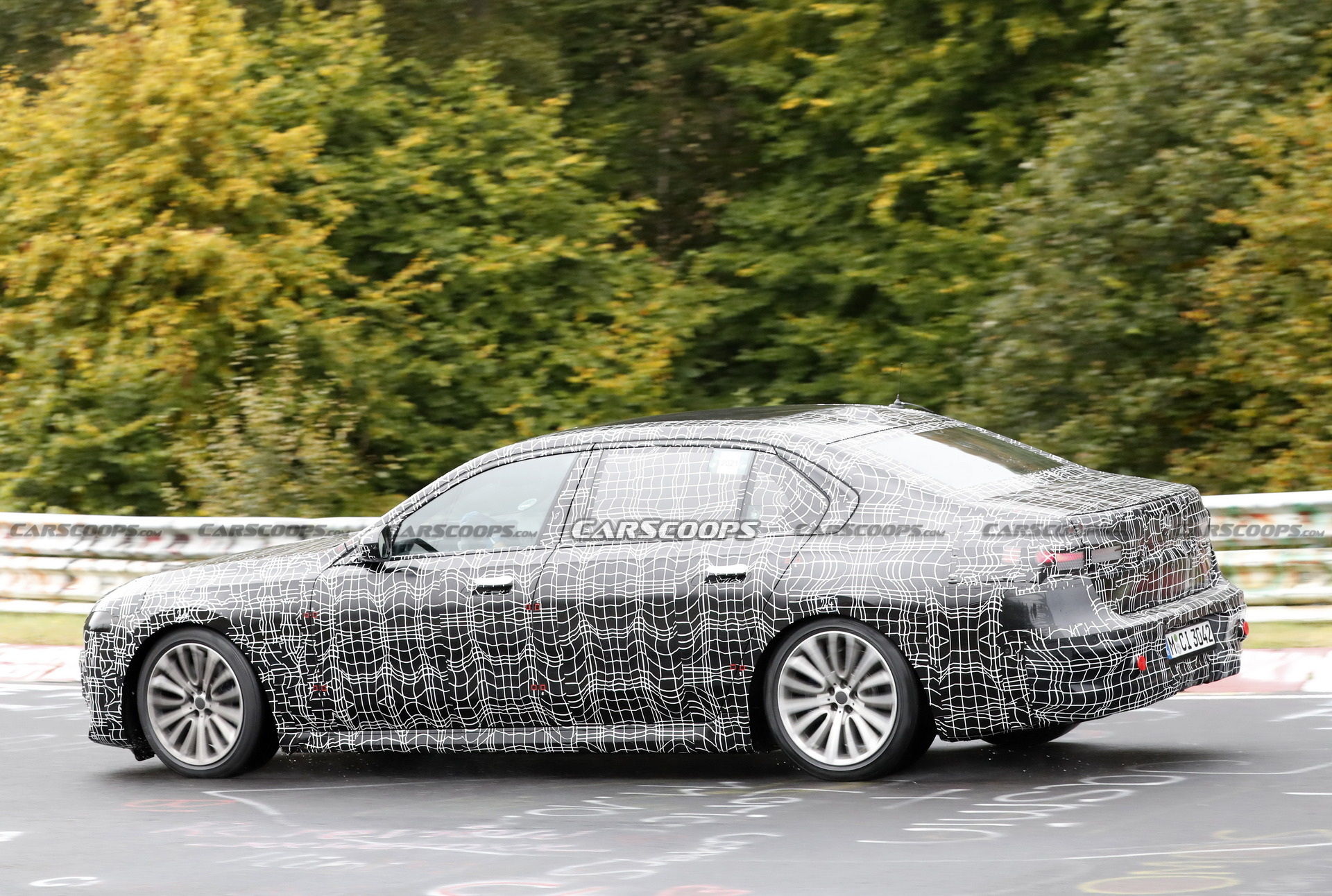 2023 BMW 7-Series Drops More Camo, Can Someone Put It Back On?
