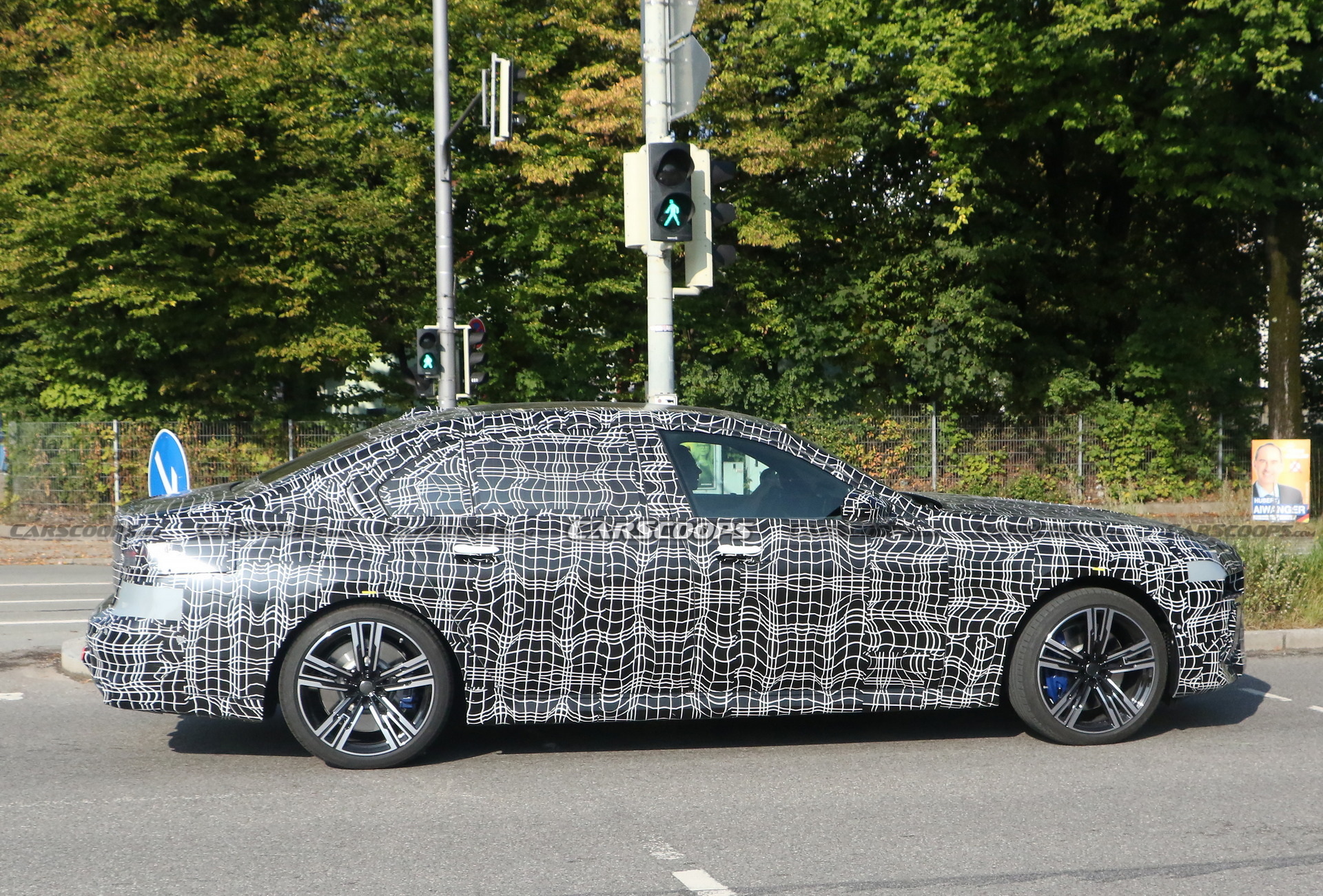 2023 BMW 7-Series Drops More Camo, Can Someone Put It Back On?