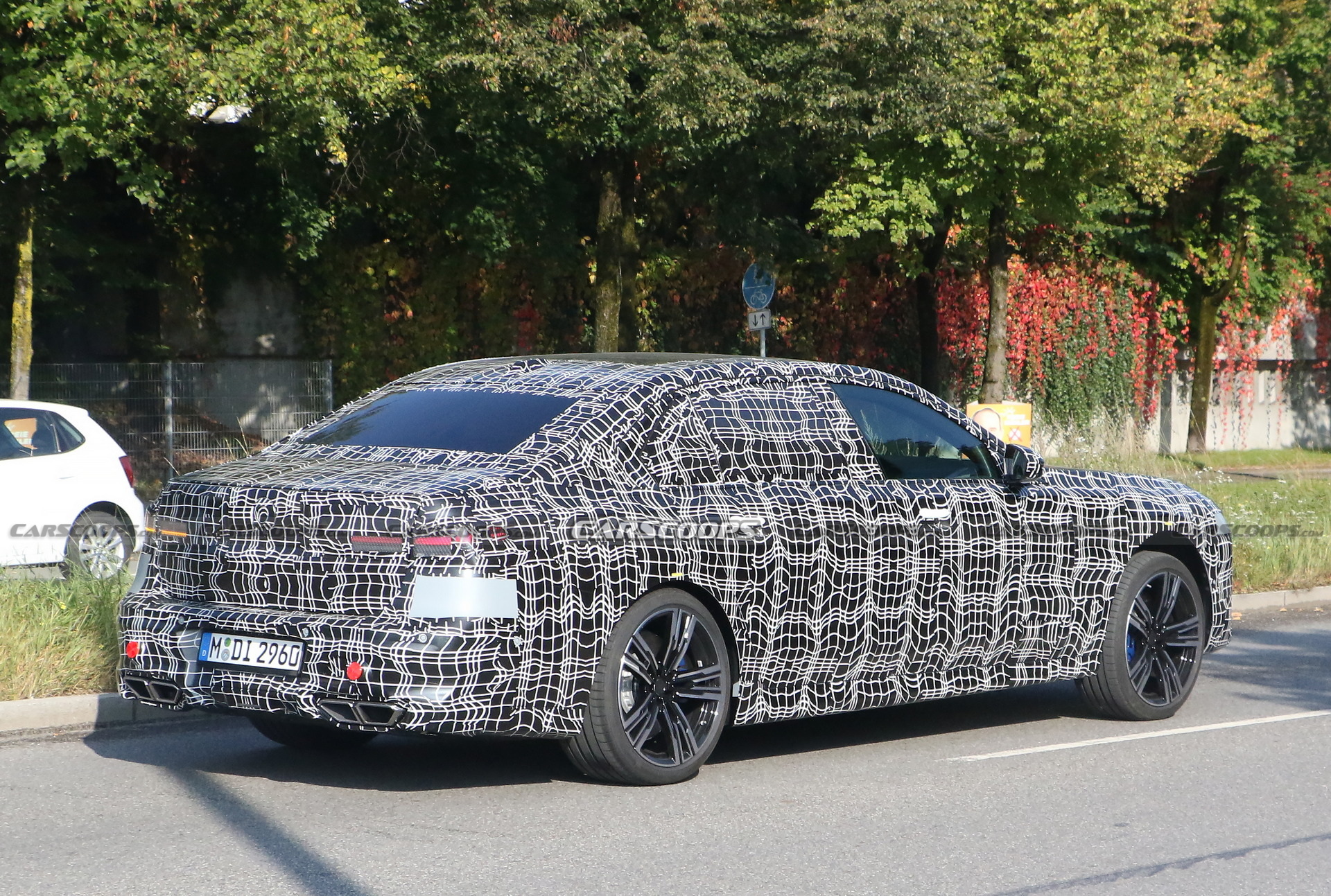 2023 BMW 7-Series: Bold Looks, EV Power & Everything Else We Know About The G70 Flagship