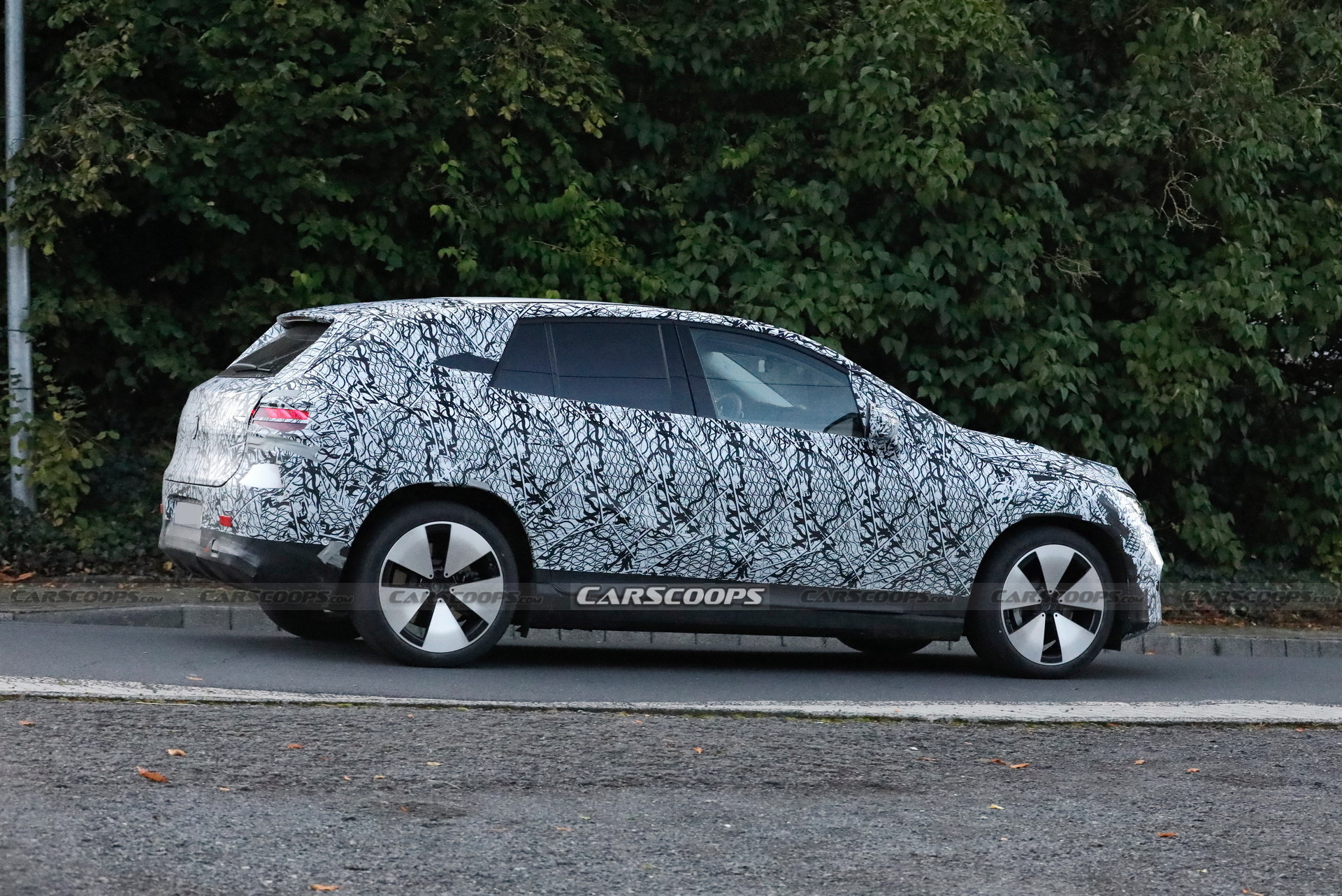 2023 Mercedes-Benz EQE SUV Spied With Huge Covered Grille And Aerodynamic Body