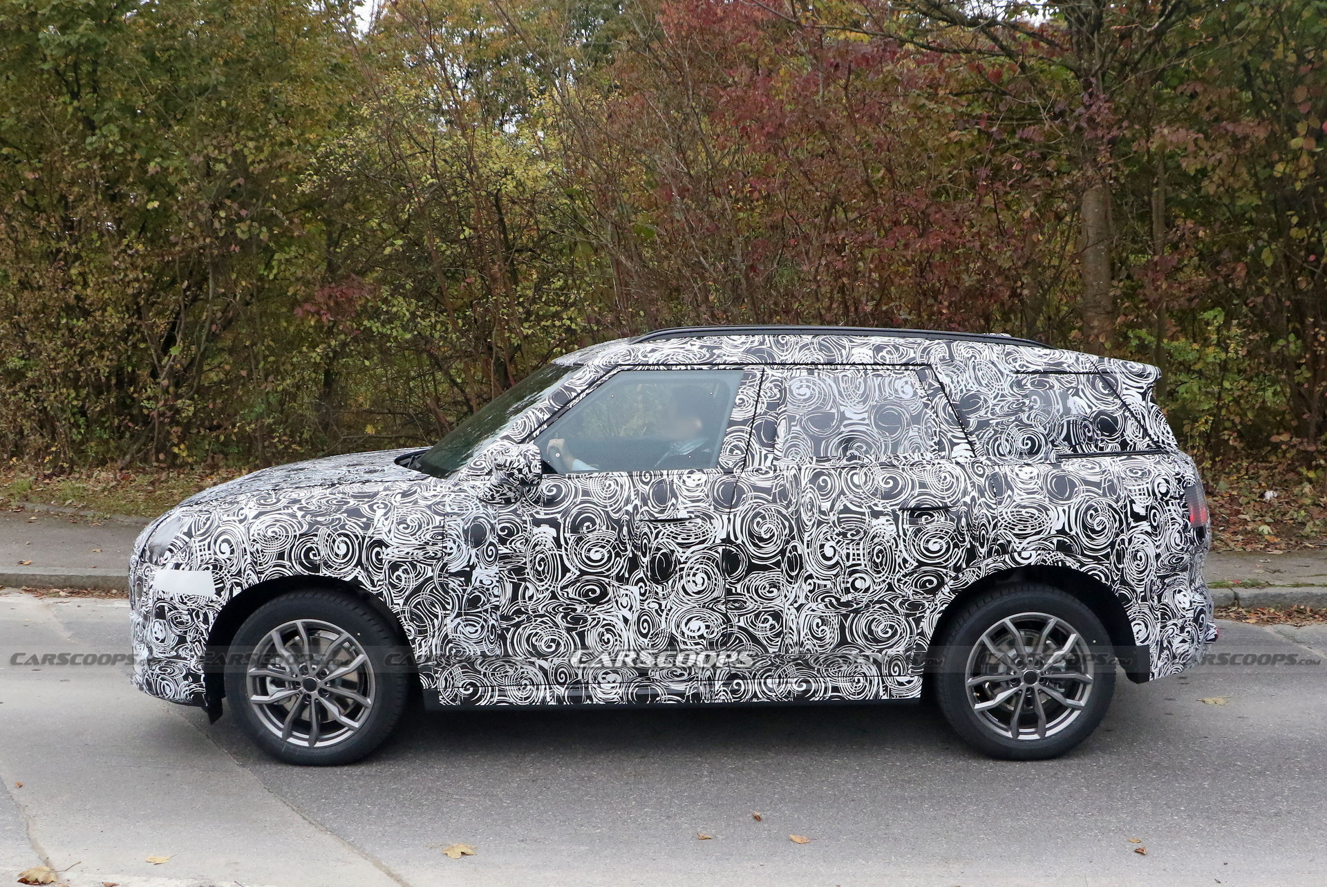 2024 MINI Countryman Makes Spy Debut Revealing Bigger Footprint