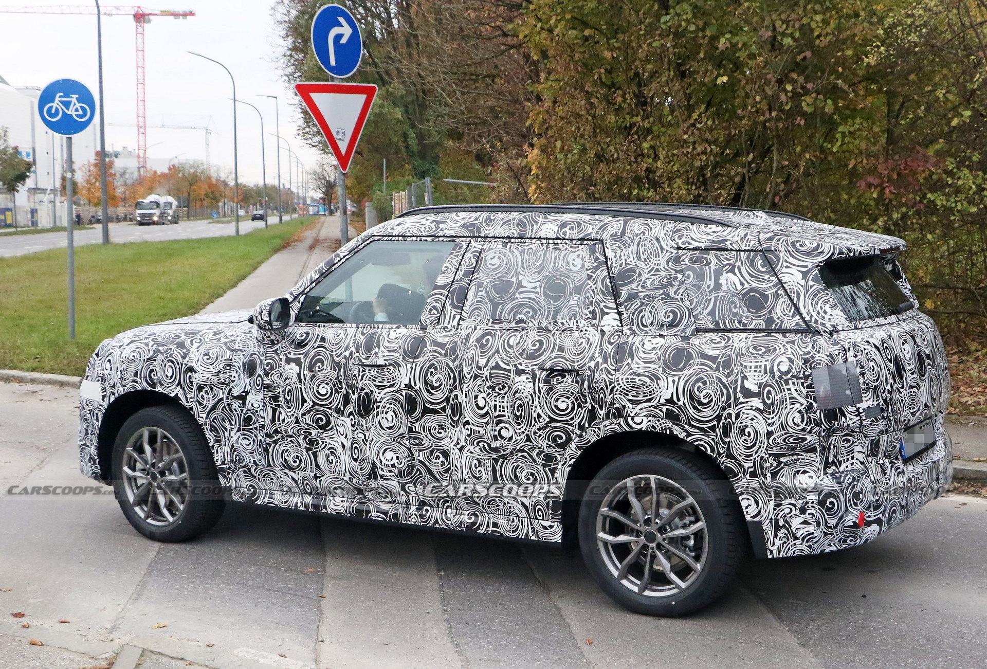 2024 MINI Countryman Makes Spy Debut Revealing Bigger Footprint