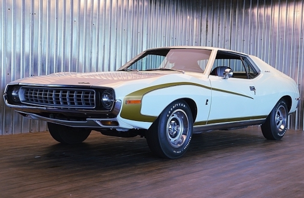 QOTD: Who Else Wants To See Cloth Seats Make A Comeback?