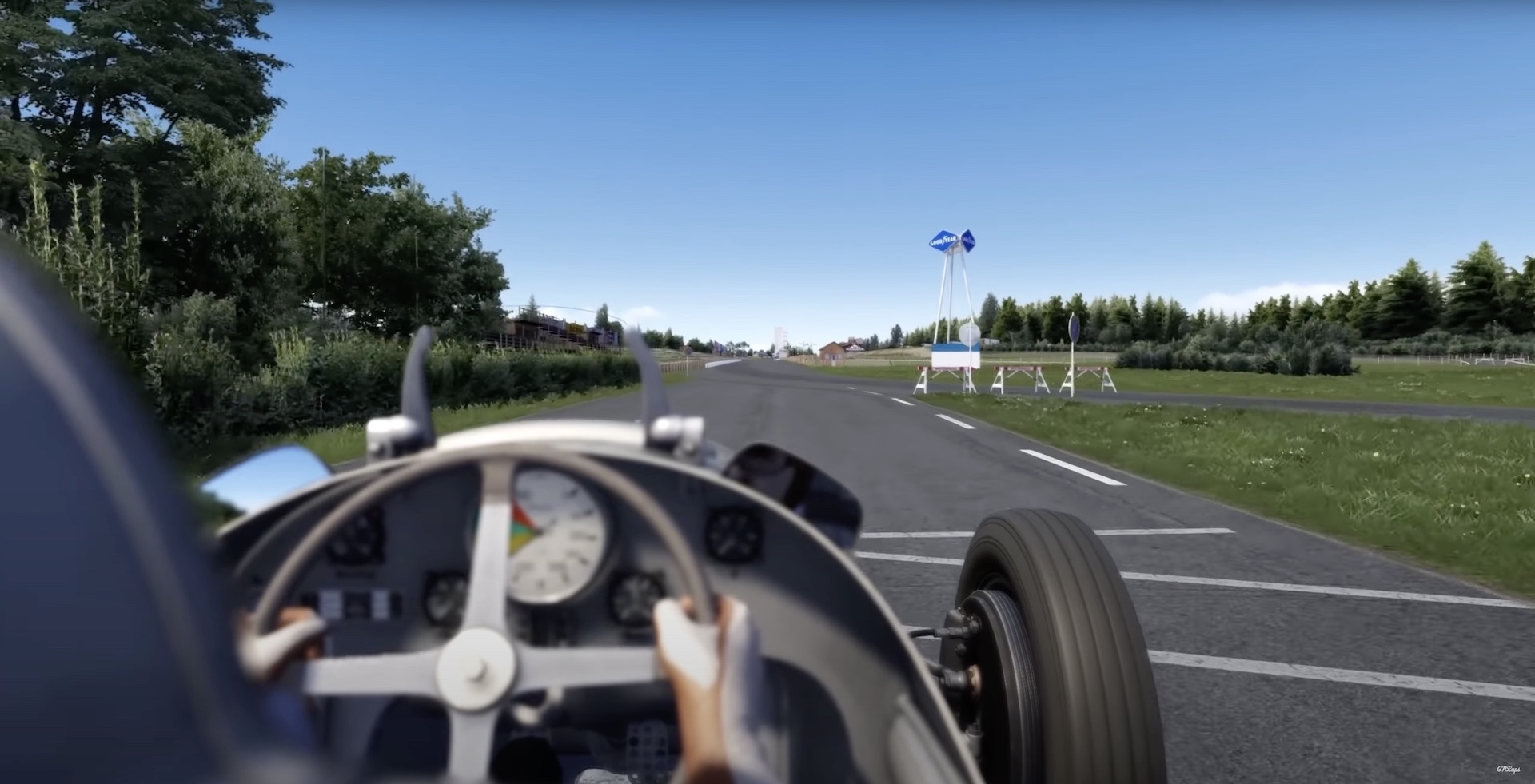 Grand Prix Cars In The 1930s Were Built For Straight Line Speed – But What If They Had Wings?