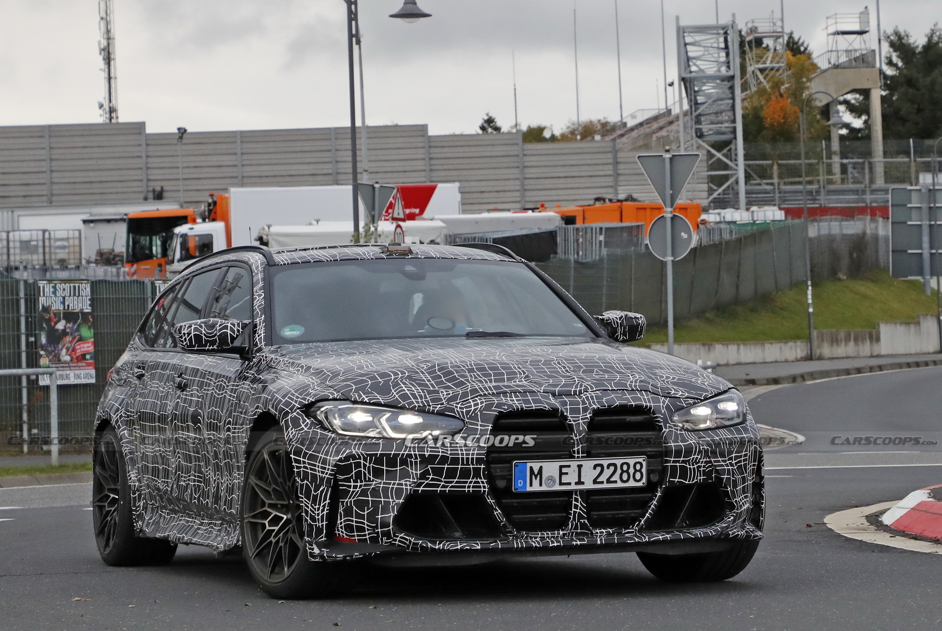 Check Out The 2023 BMW M3 Touring’s Brakes Glow As It Gets Pounded Around The ‘Ring