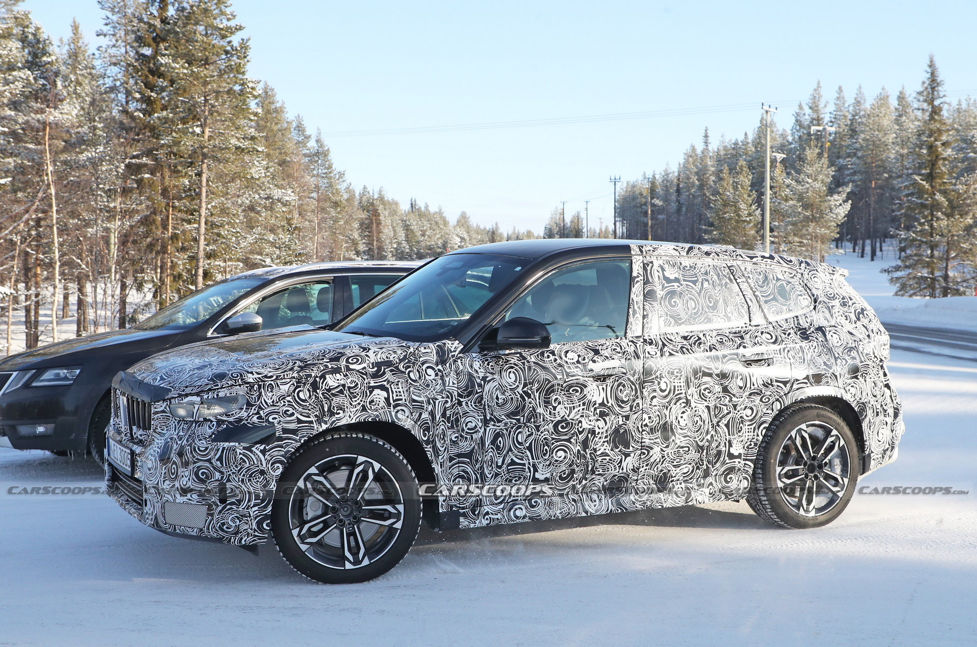 2023 BMW X1 M35i Spied With Quad-Tailpipes Powersliding In The Snow