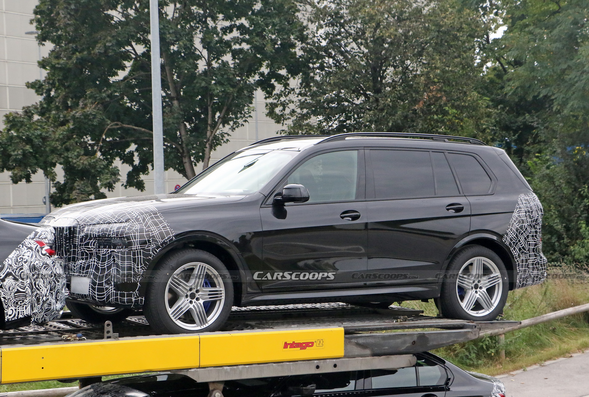 Alpina’s Refreshed XB7 Spied With Some Big Visual Changes