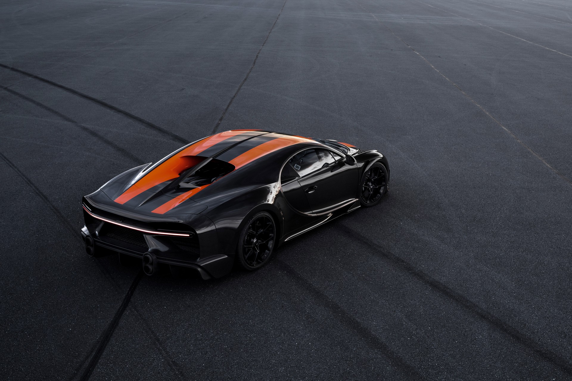 Bugatti Begins Wrapping Up Chiron Production, Less Than 40 Build Slots Remain