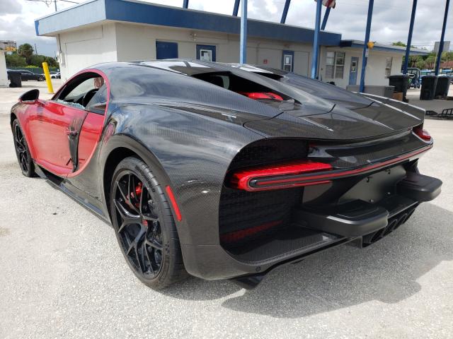 Bugatti Chiron Set Ablaze Needs Someone To Save It