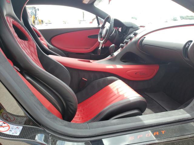 Bugatti Chiron Set Ablaze Needs Someone To Save It