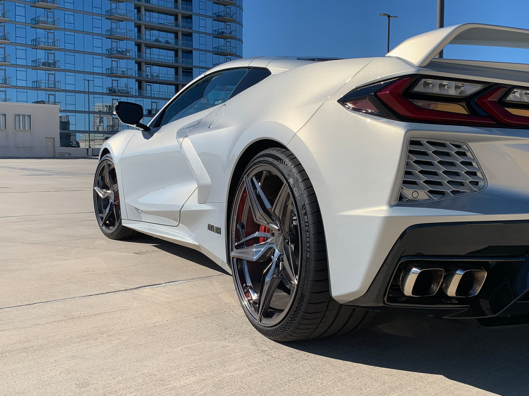 C8 Corvette Tuner Comes Up With “Two-Faced” Wheel Sets With A Different Design For Each Side