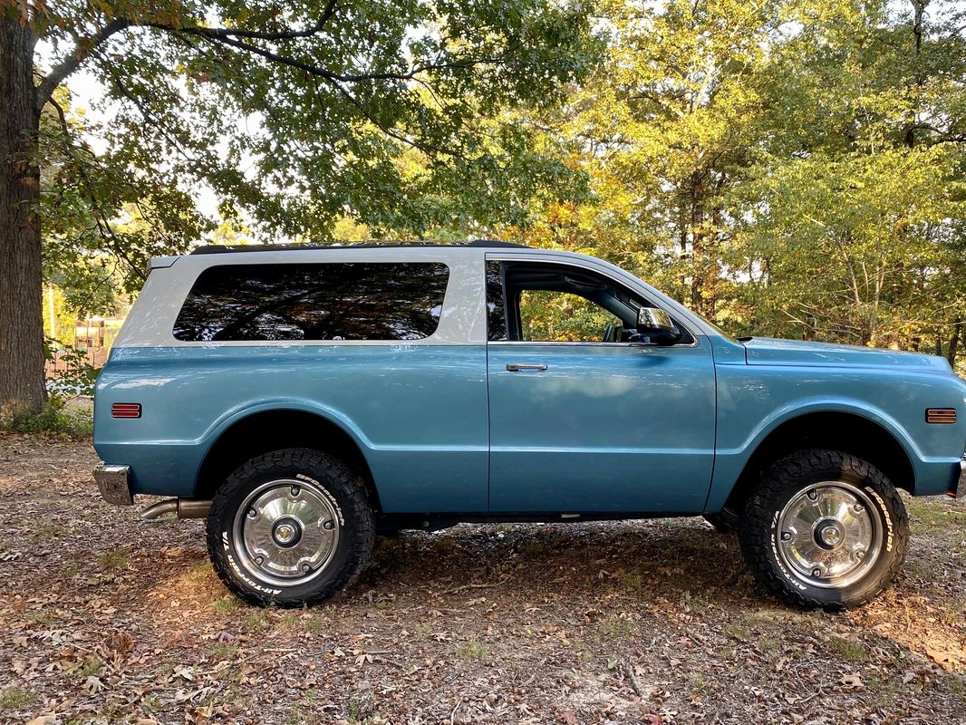 A Two-Door Chevy Tahoe-Based K5 Blazer Is Heading To SEMA