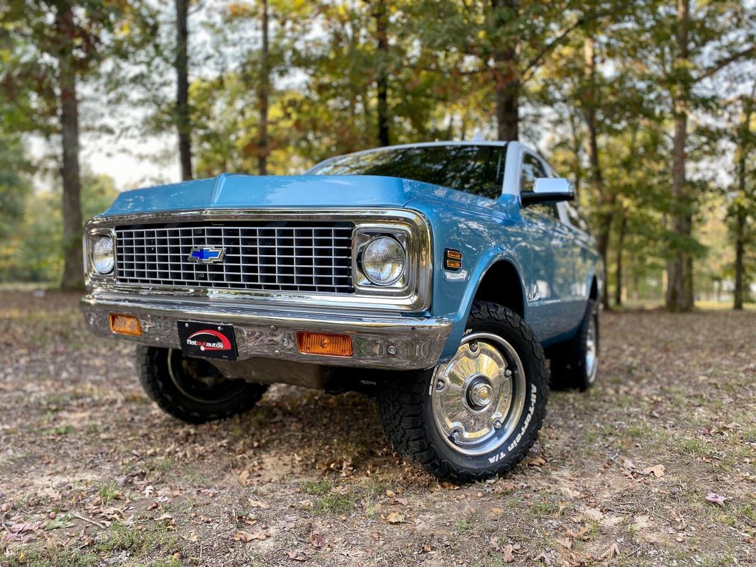 A Two-Door Chevy Tahoe-Based K5 Blazer Is Heading To SEMA