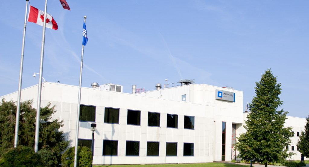 Stellantis and GM Announce Vaccine Mandates For Canadian Workers