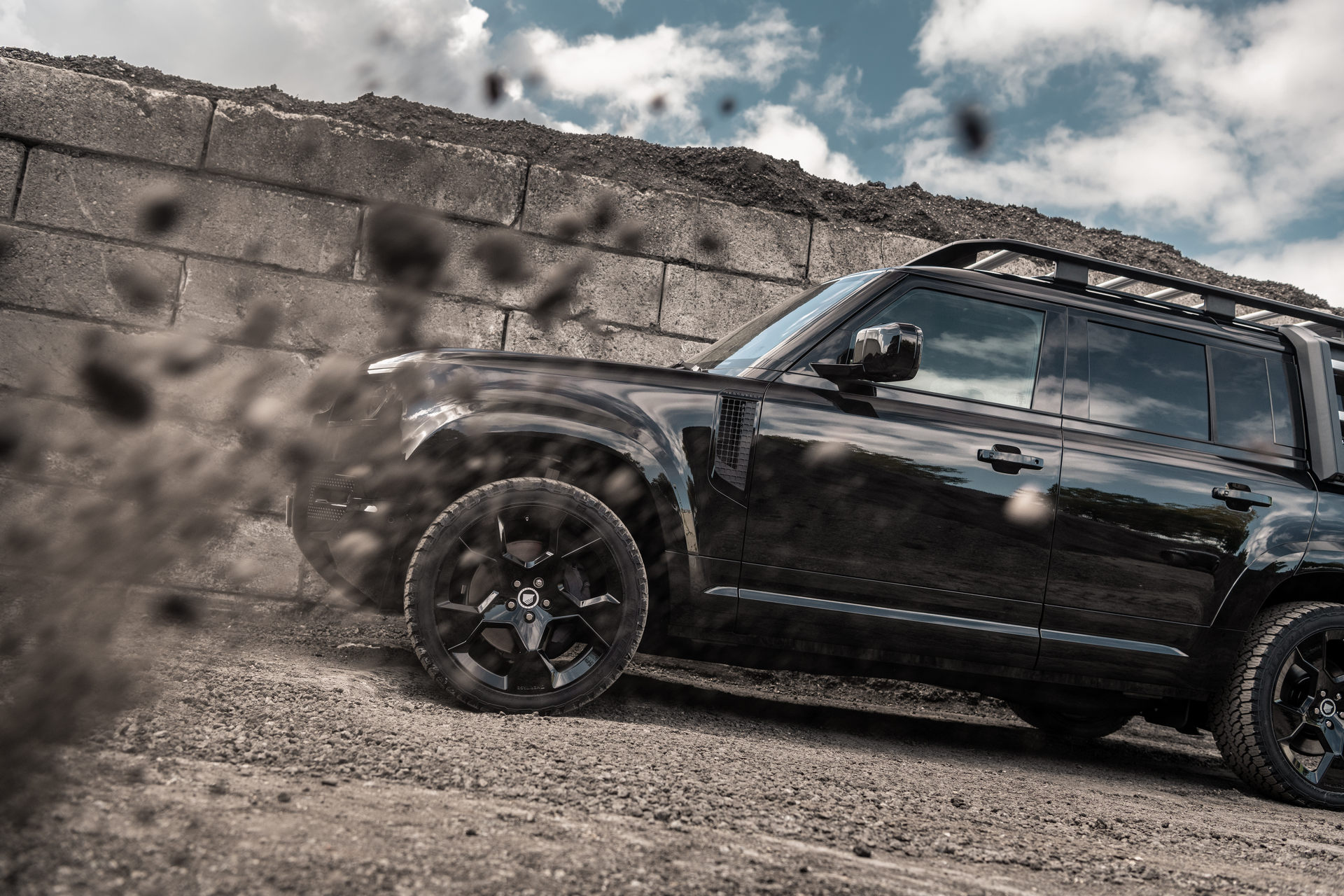 Heritage Customs Dresses The Land Rover Defender In All-Black Tuxedo