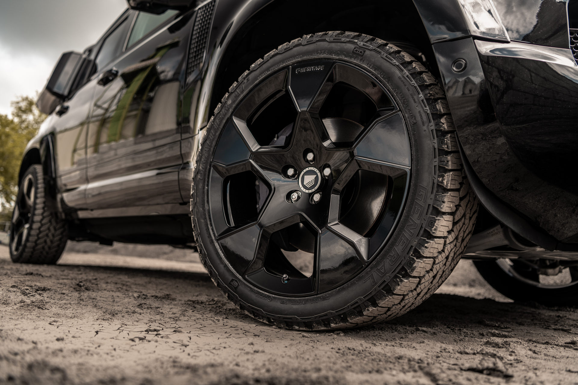Heritage Customs Dresses The Land Rover Defender In All-Black Tuxedo