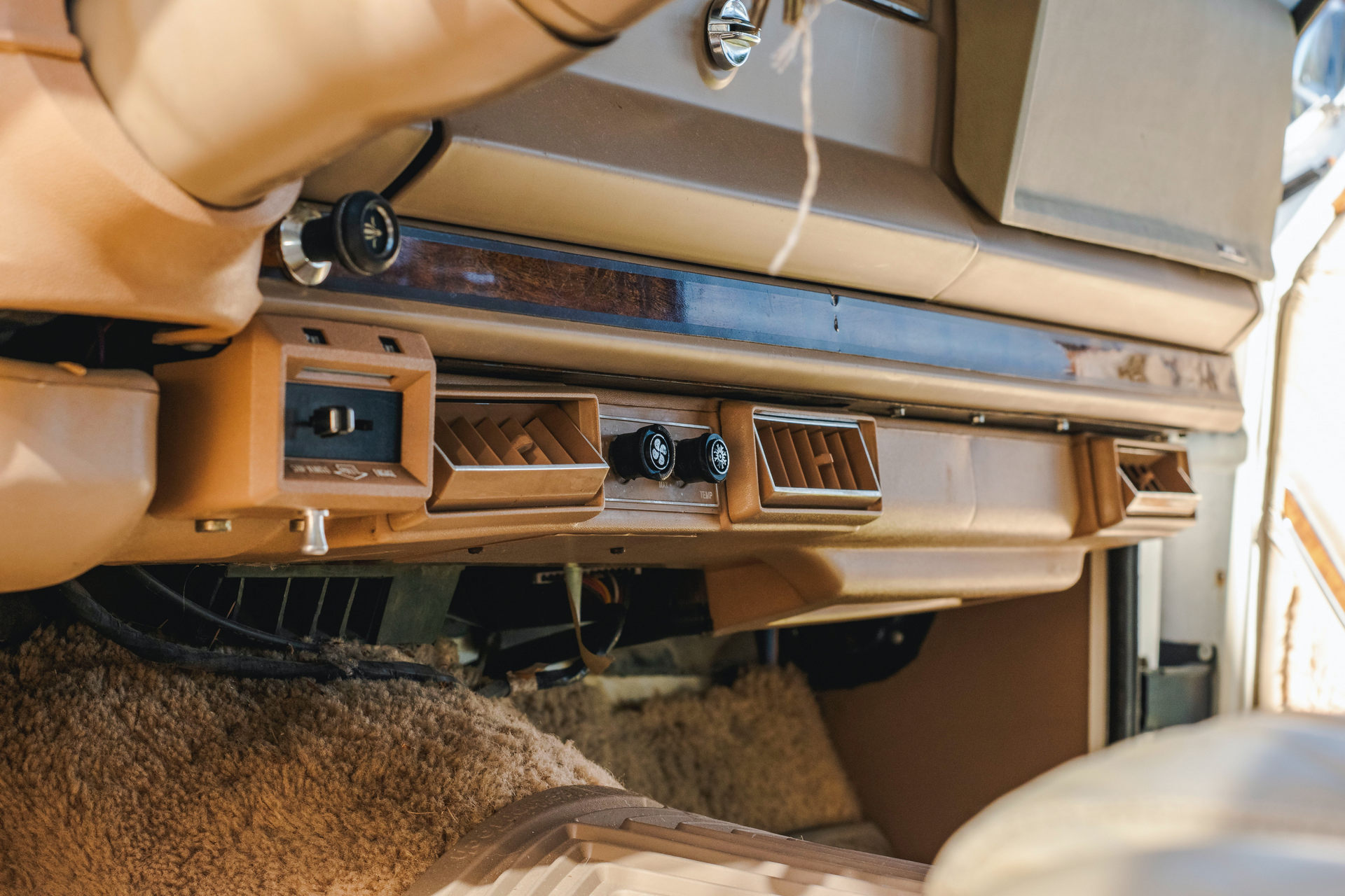 1984 Jeep Grand Wagoneer In Great Condition Is The Perfect Retro SUV