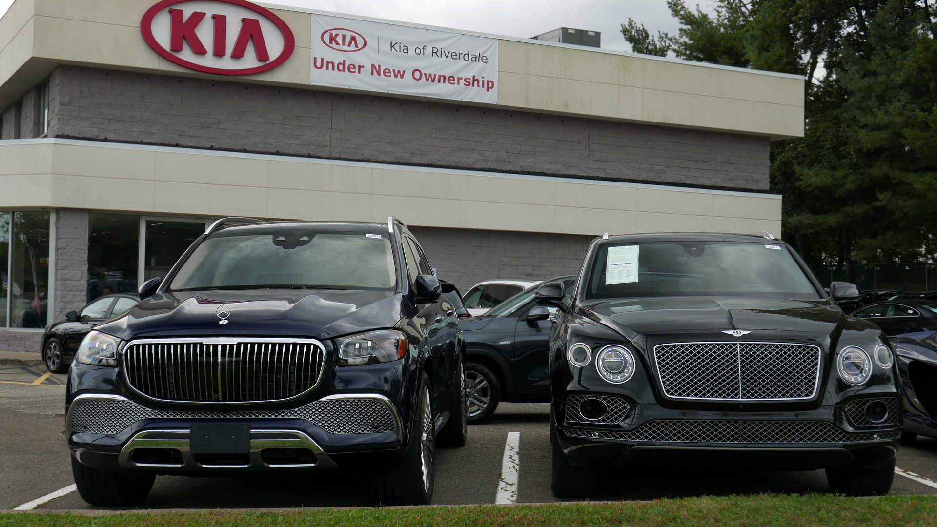 A Look Inside The Kia Dealership In New Jersey That Sells Lambos, McLarens, GT-Rs And Other Exotics