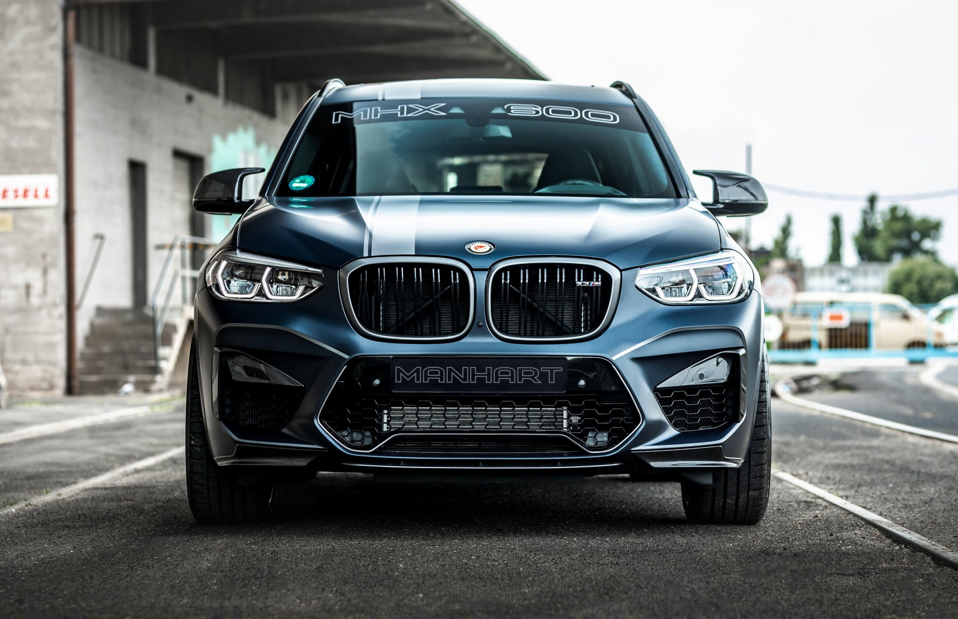 Manhart MHX3 600 Is A Beefed-Up BMW X3 M Competition With 626 HP