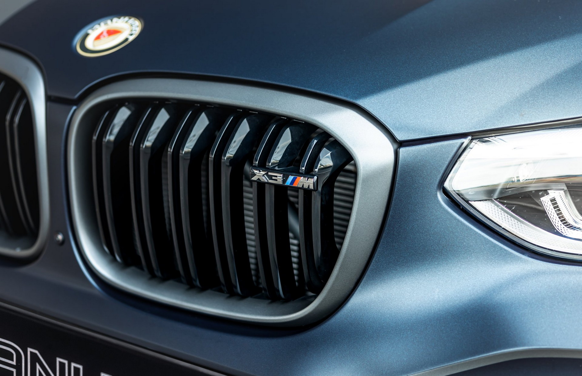 Manhart MHX3 600 Is A Beefed-Up BMW X3 M Competition With 626 HP
