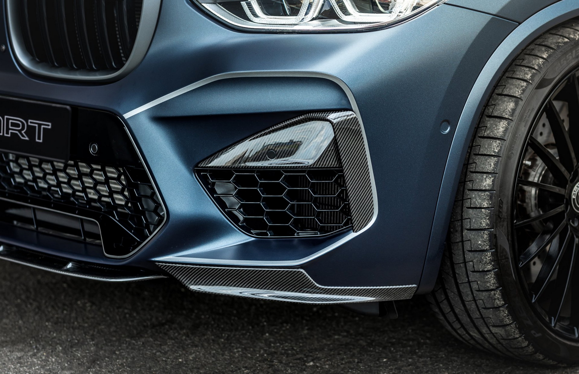 Manhart MHX3 600 Is A Beefed-Up BMW X3 M Competition With 626 HP