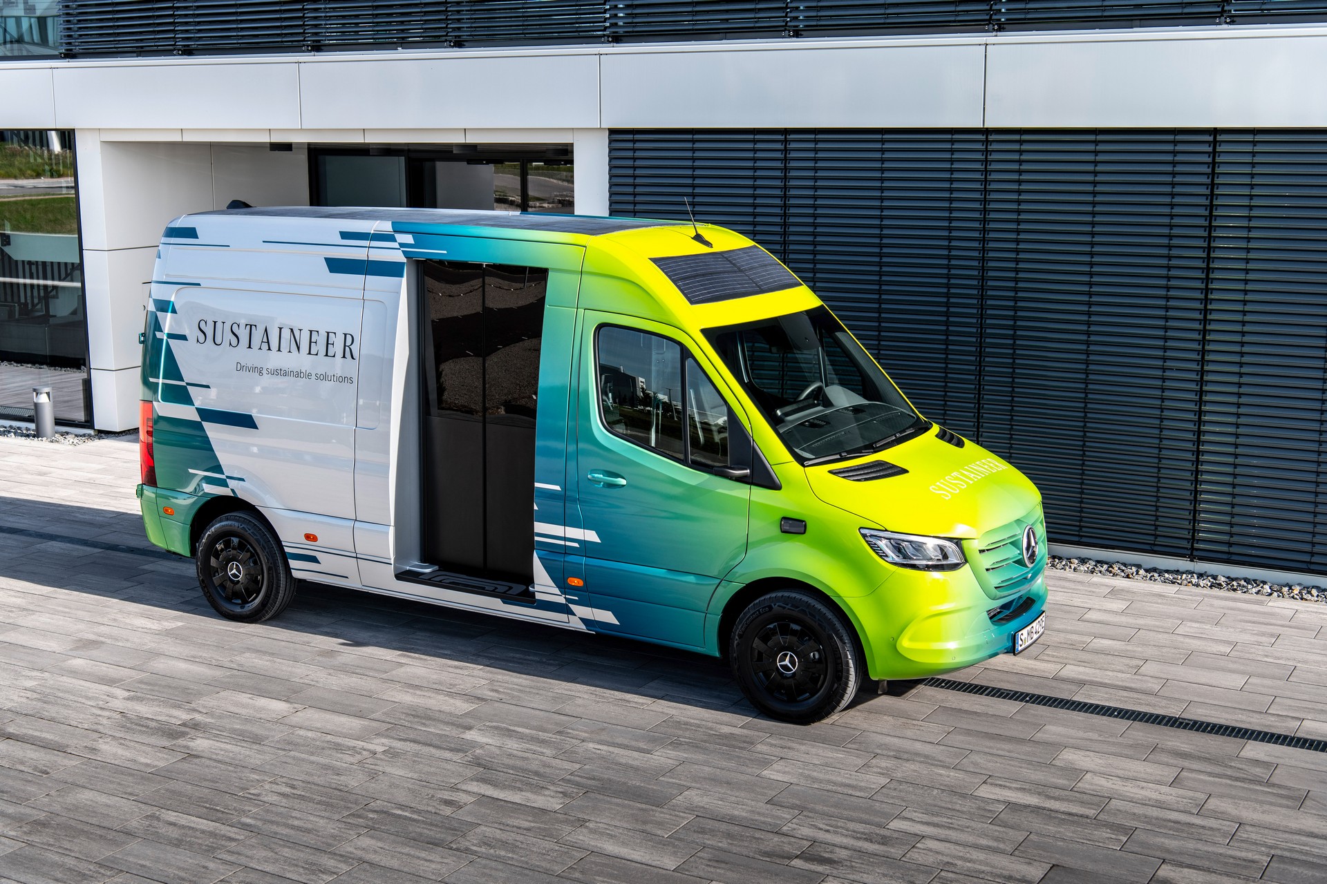 Mercedes Sustaineer Concept Boasts Solar Panels, Heated Seat Belt And Host Of Eco-Friendly Features