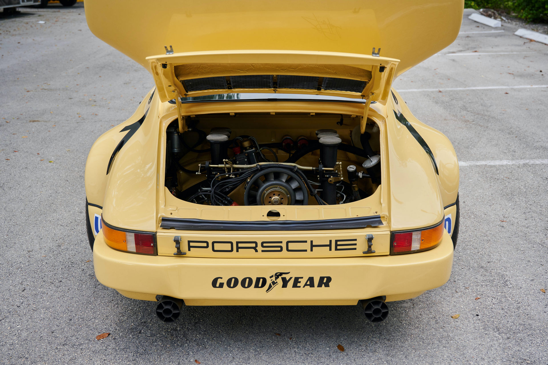 Pablo Escobar’s Old 1974 Porsche 911 Carrera 3.0 RSR Needs A New Home
