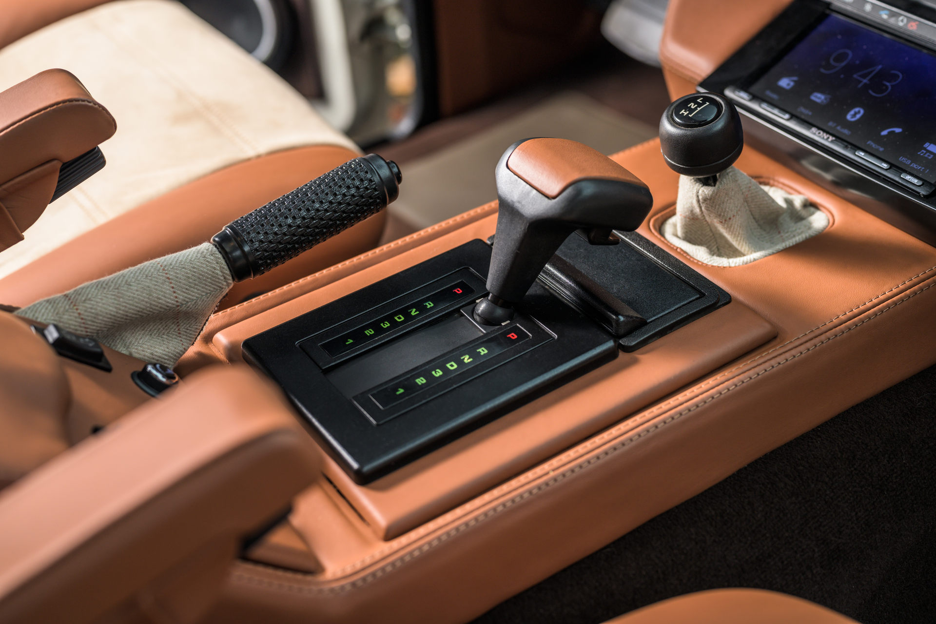 Range Rover Classic Restomod Is Compliant With London’s Ultra Low Emission Zone