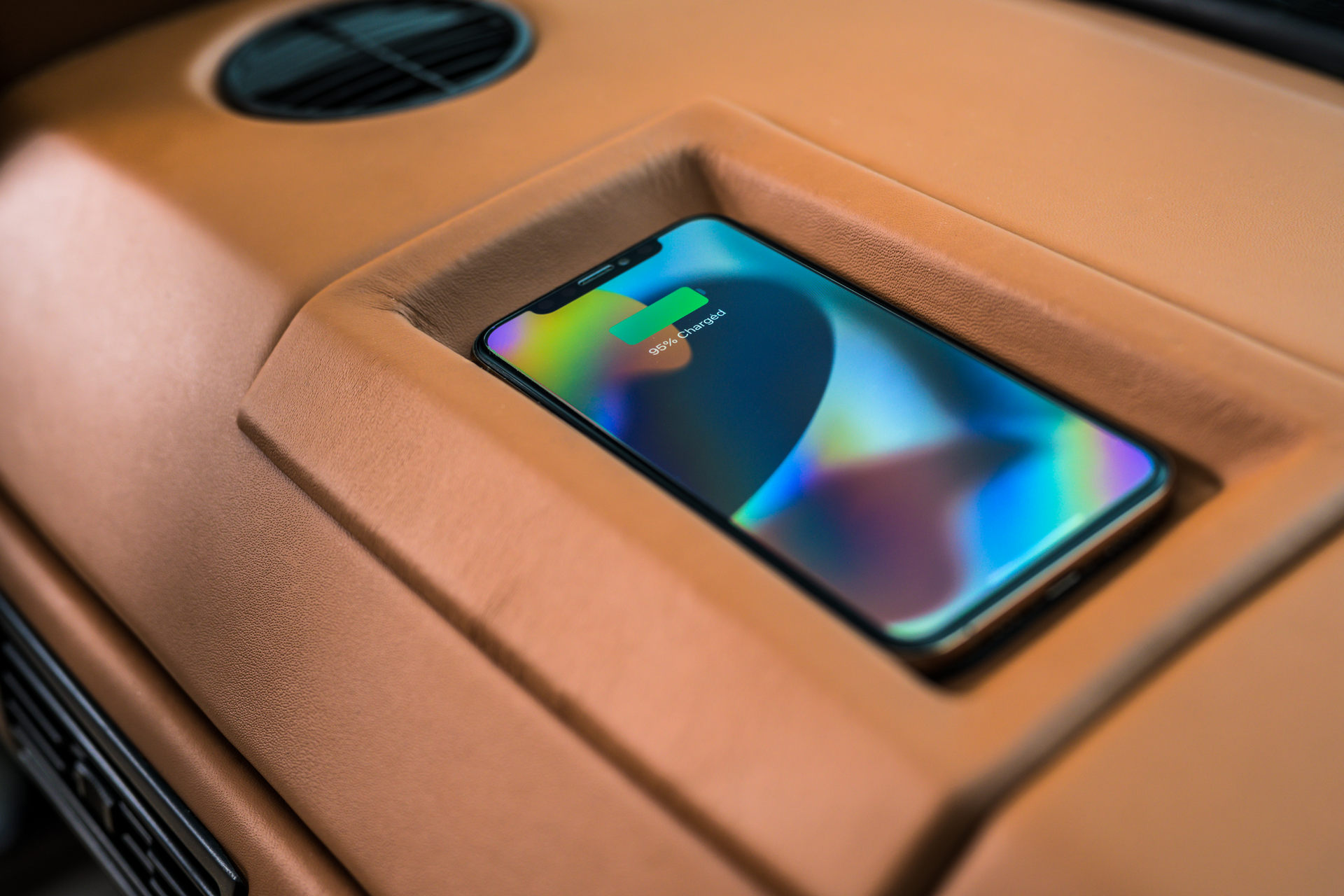 Range Rover Classic Restomod Is Compliant With London’s Ultra Low Emission Zone