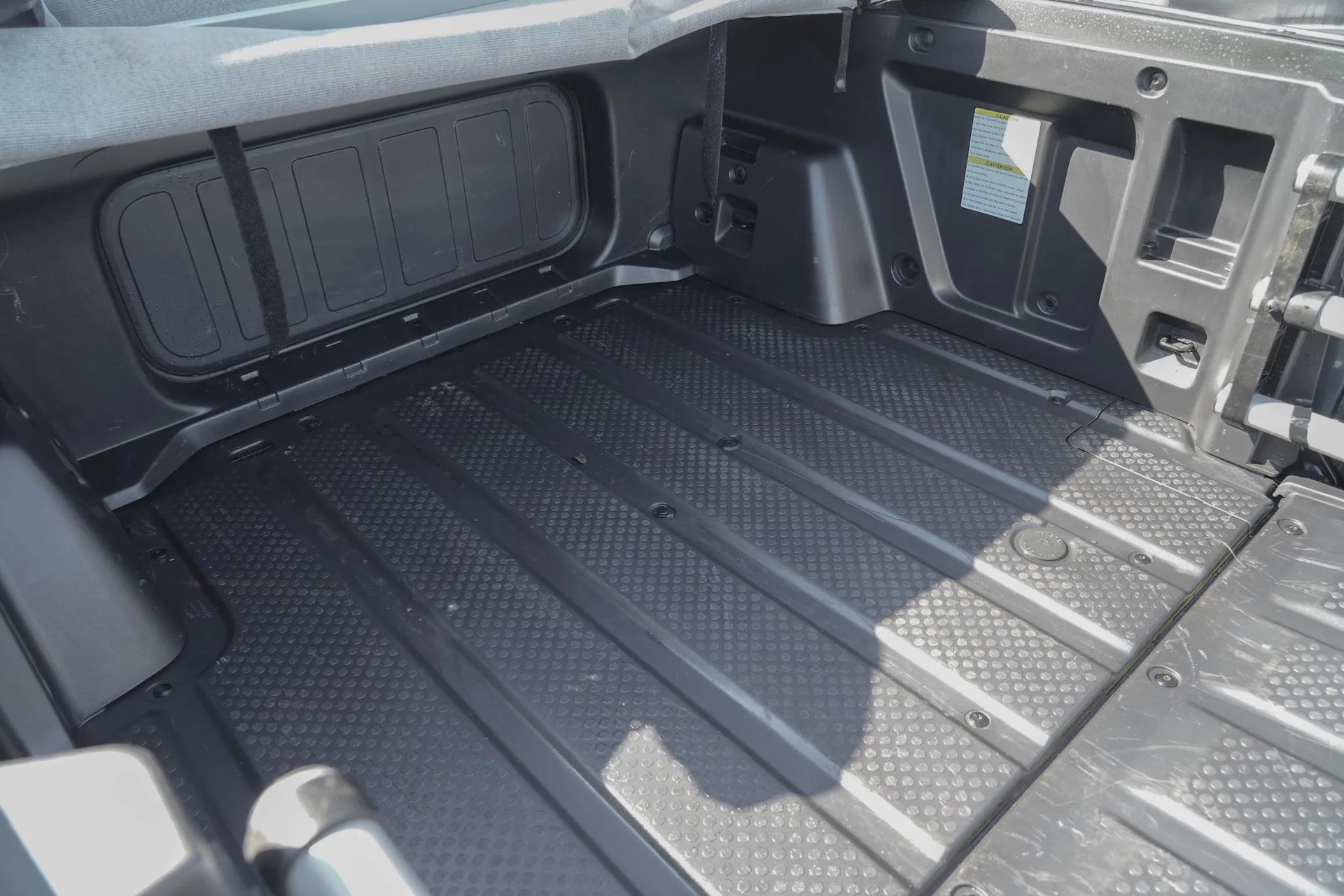 The Subaru Baja Turbo Was A WRX-Inspired Flatbed Flop