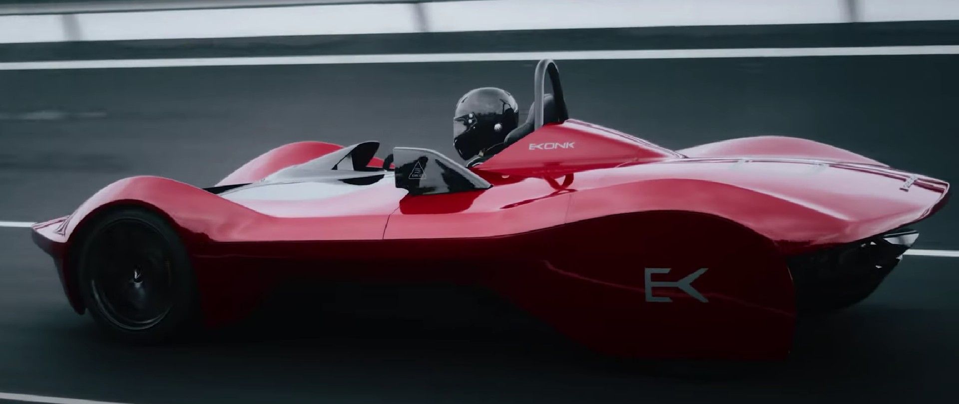 The Vazirani Ekonk Is A 722 Hp Single-Seat Electric Speedster That’s Lighter Than A Mazda MX-5