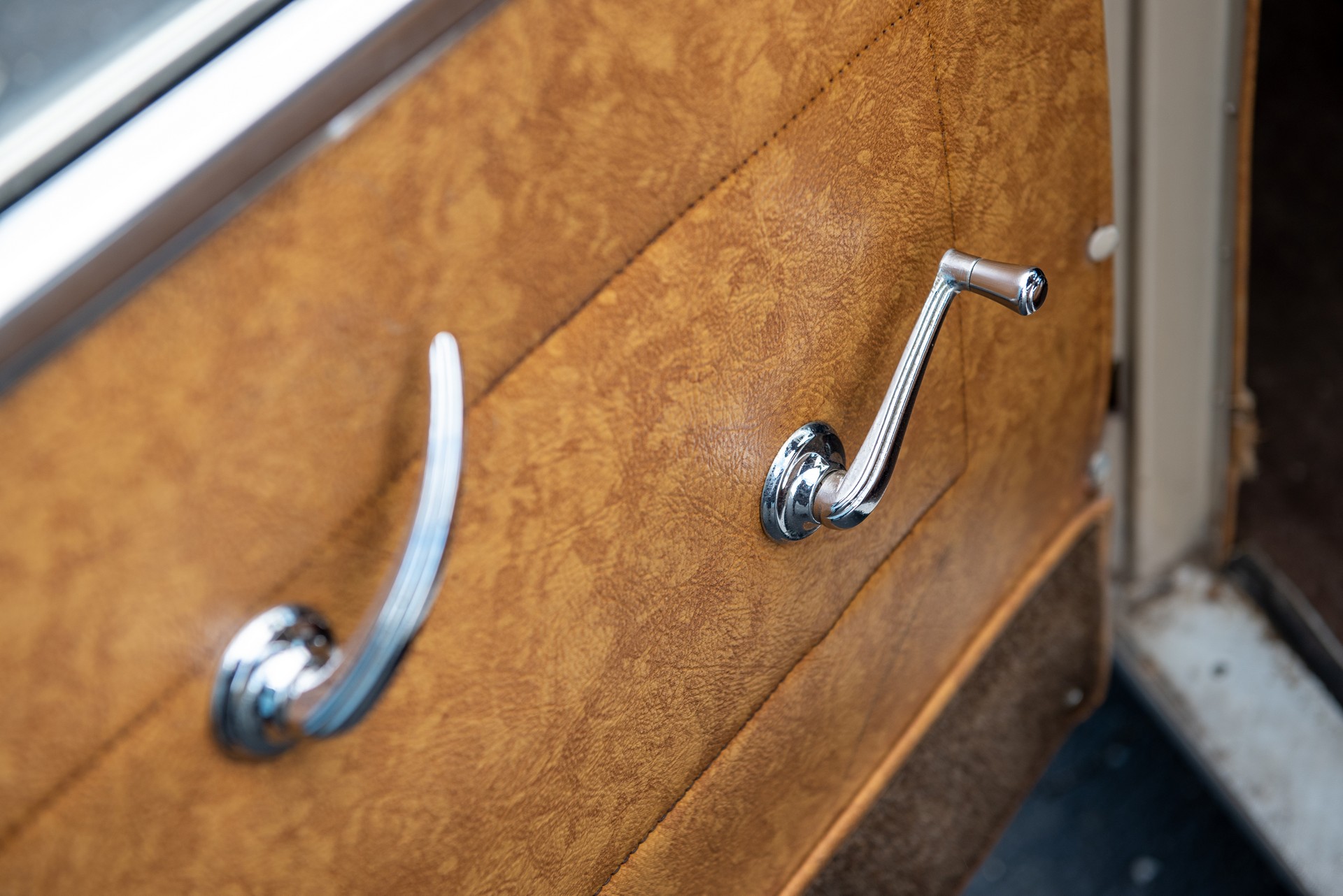 This 1948 Playboy Convertible Features A Retractable Hardtop And Is Rarer Than Some Supercars