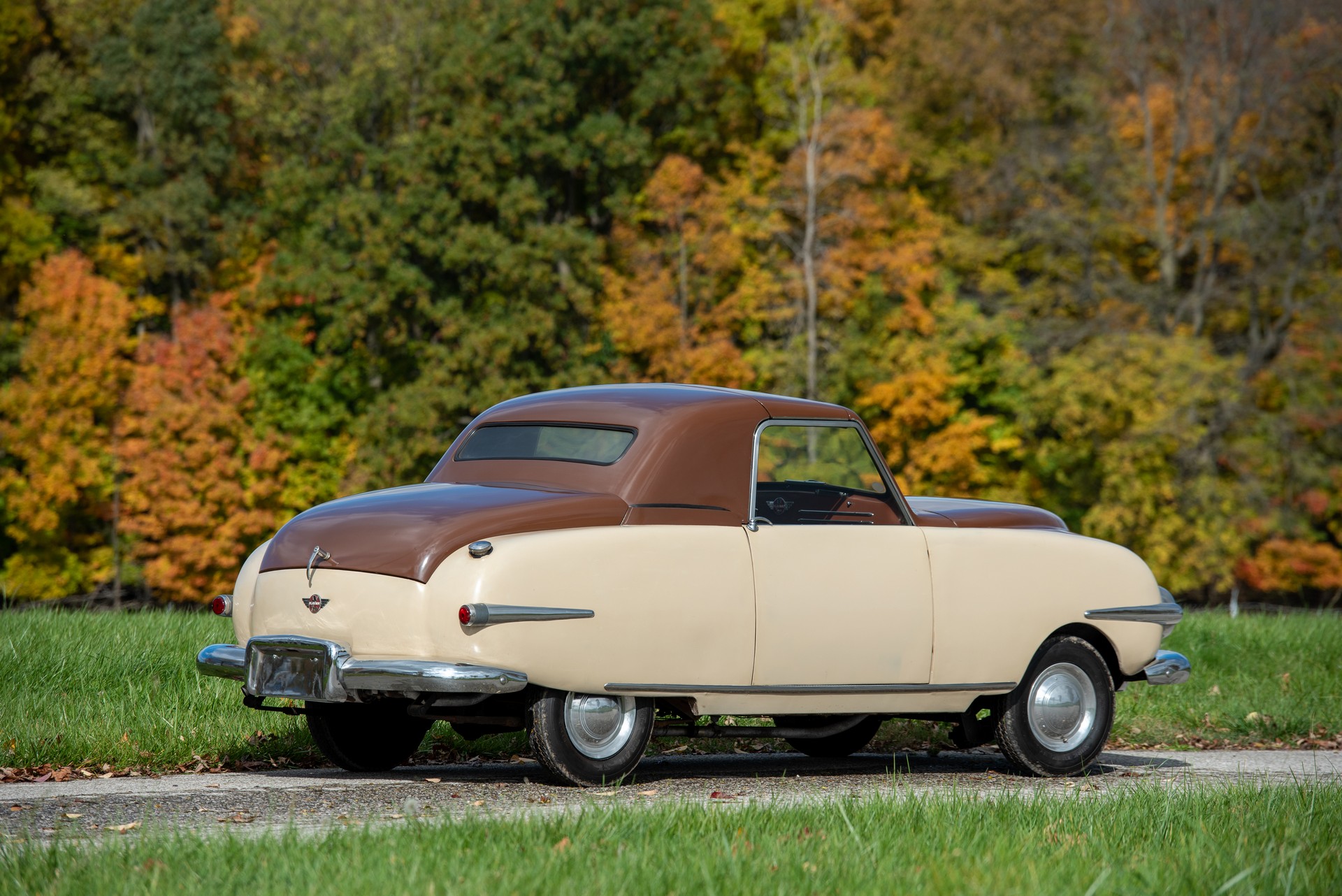 This 1948 Playboy Convertible Features A Retractable Hardtop And Is Rarer Than Some Supercars