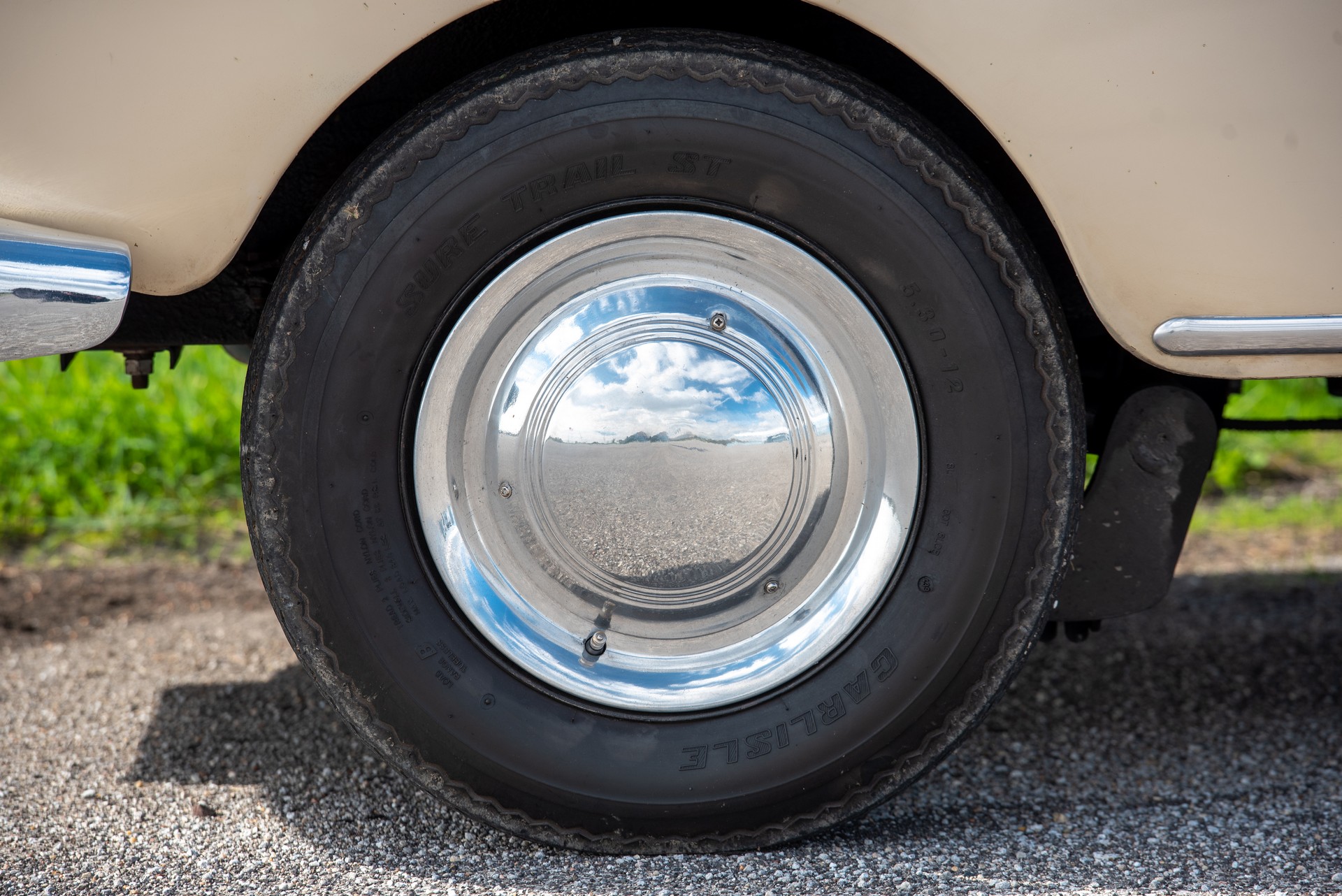 This 1948 Playboy Convertible Features A Retractable Hardtop And Is Rarer Than Some Supercars