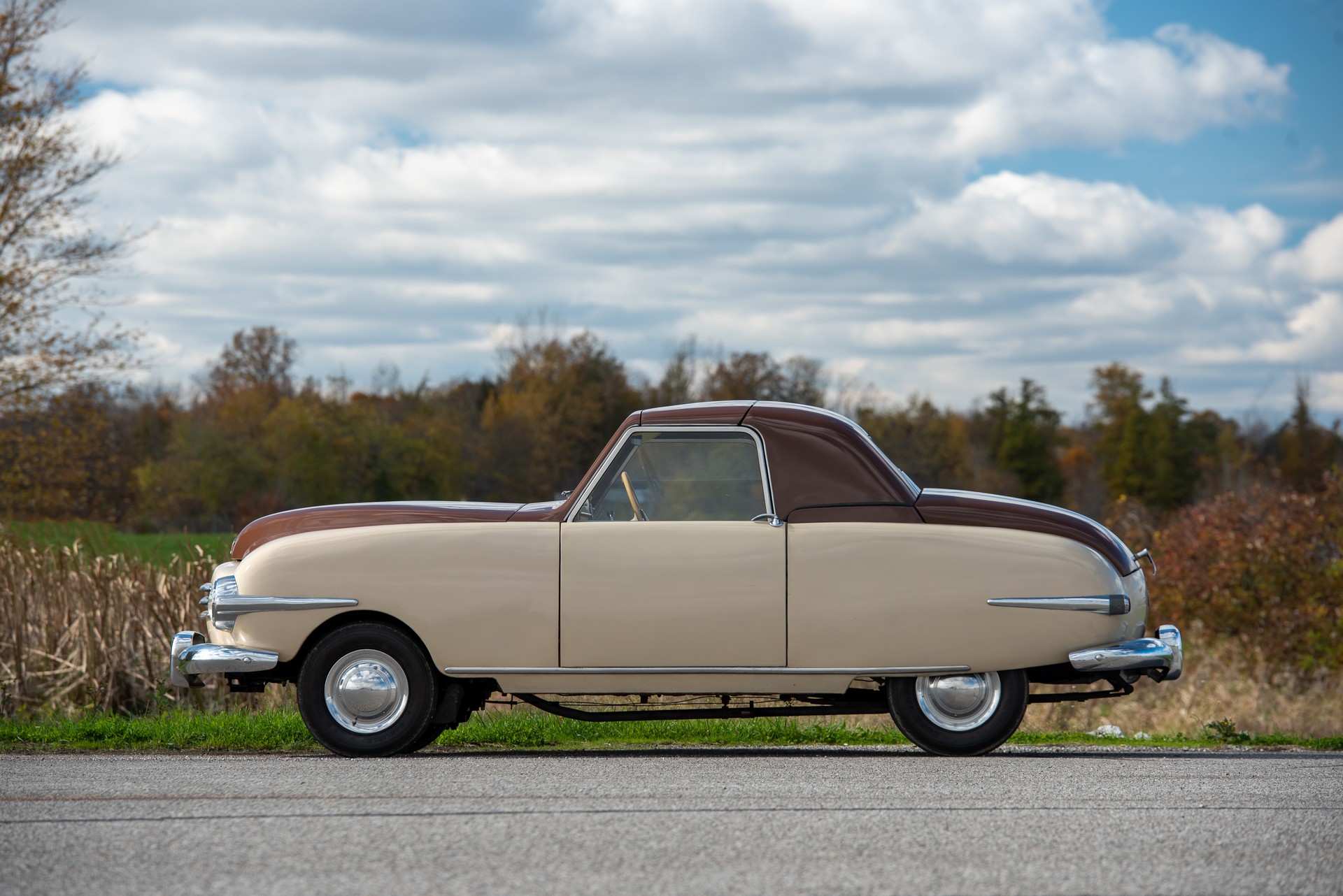 This 1948 Playboy Convertible Features A Retractable Hardtop And Is Rarer Than Some Supercars