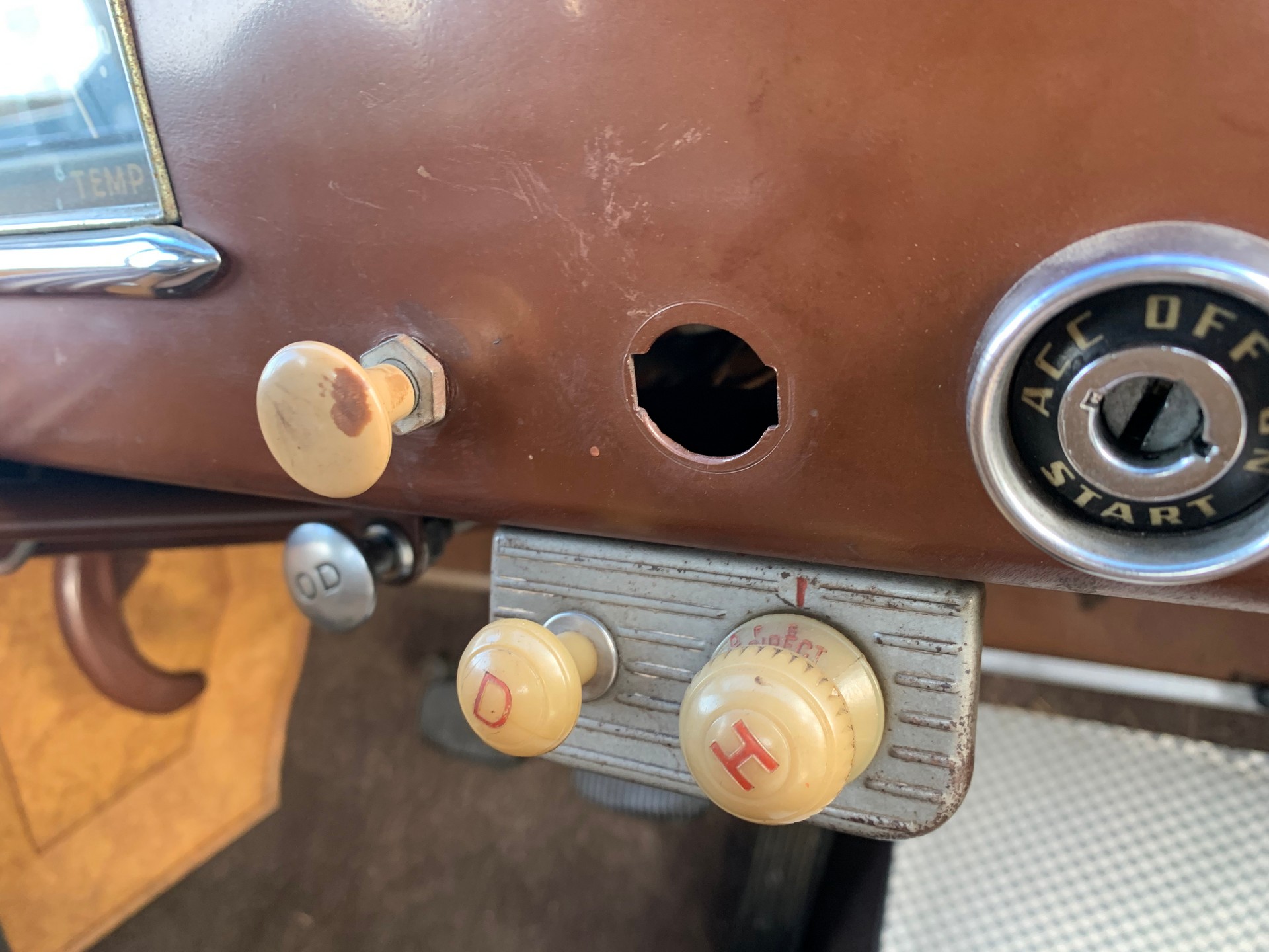 This 1948 Playboy Convertible Features A Retractable Hardtop And Is Rarer Than Some Supercars