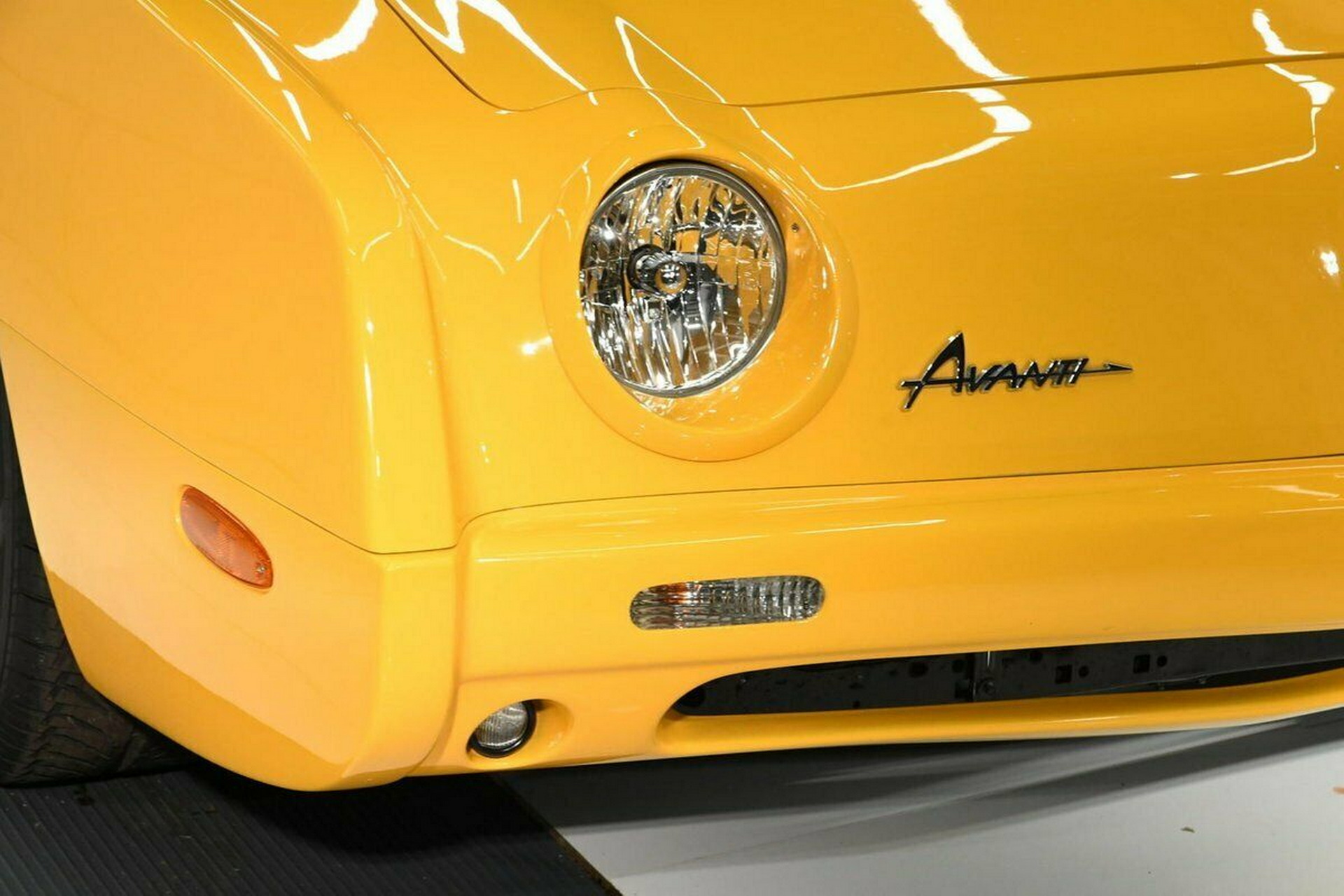 The 2005 Avanti Is A Forgotten Mustang-Based Convertible That Could Be Yours