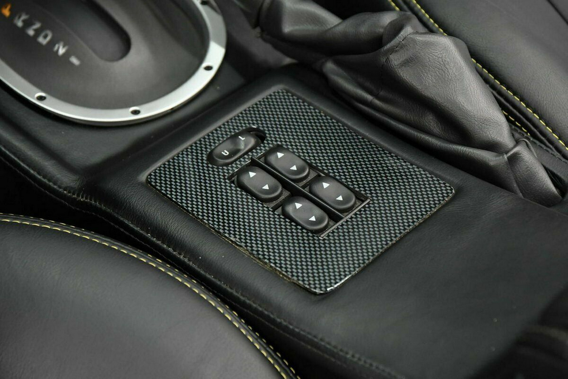 The 2005 Avanti Is A Forgotten Mustang-Based Convertible That Could Be Yours