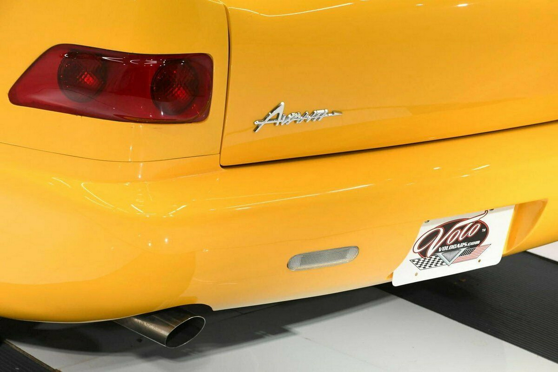 The 2005 Avanti Is A Forgotten Mustang-Based Convertible That Could Be Yours
