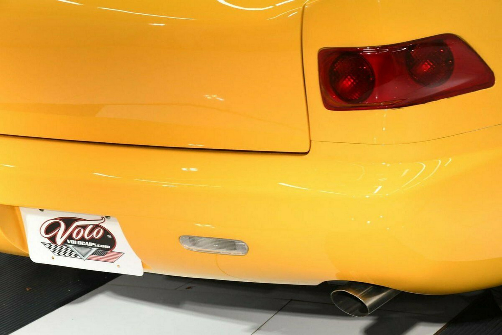 The 2005 Avanti Is A Forgotten Mustang-Based Convertible That Could Be Yours