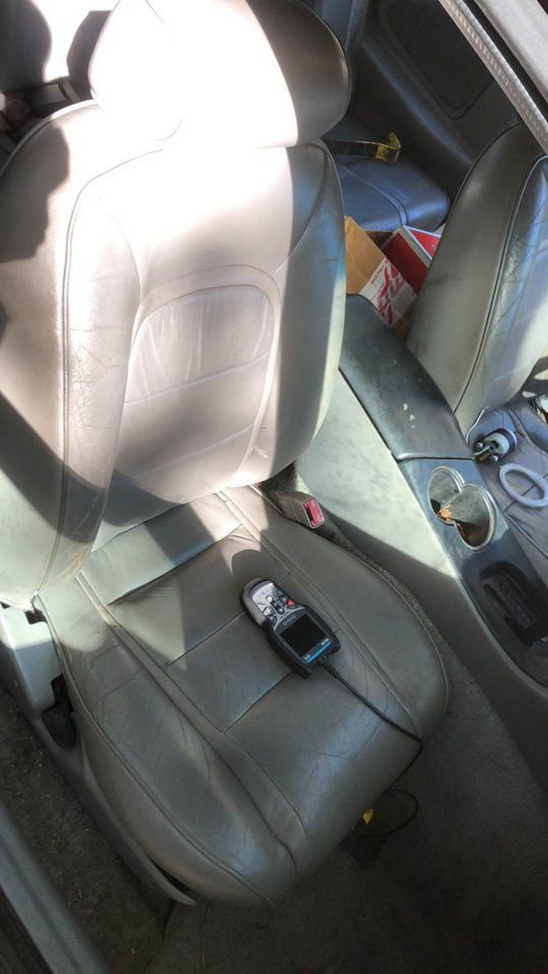 Super Snoot: Is This 1997 Ford Thunderbird With That “Bumper” Even Legal?