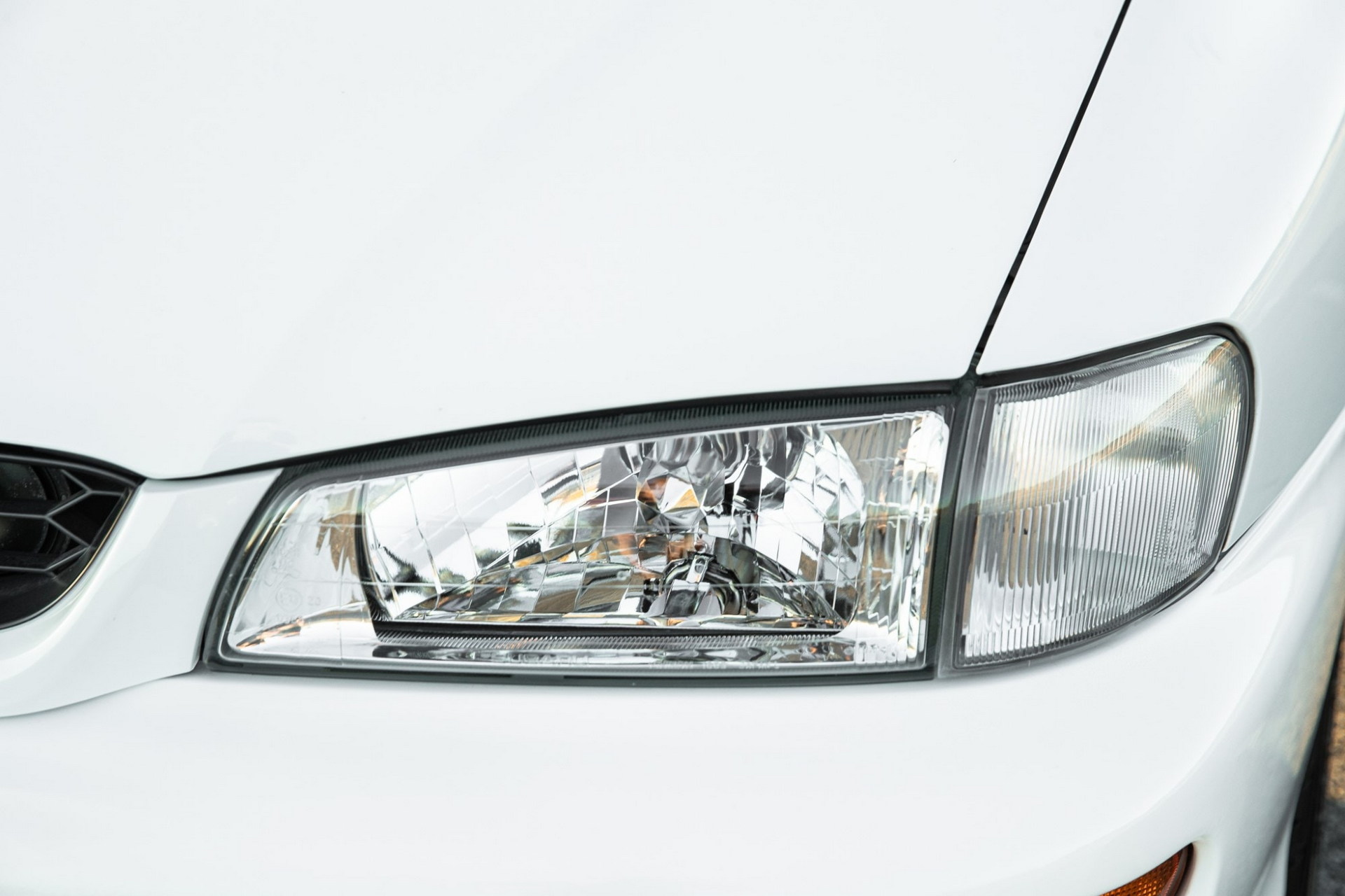 This 11k-Mile 1999 Subaru Impreza WRX Is Pure Rally-Bred Nostalgia