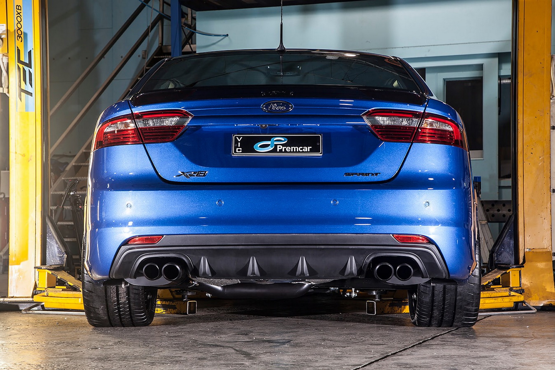 This 647 HP Ford Falcon XR8 Sprint “Holy Grail” Is The Ultimate V8 Sleeper Sedan