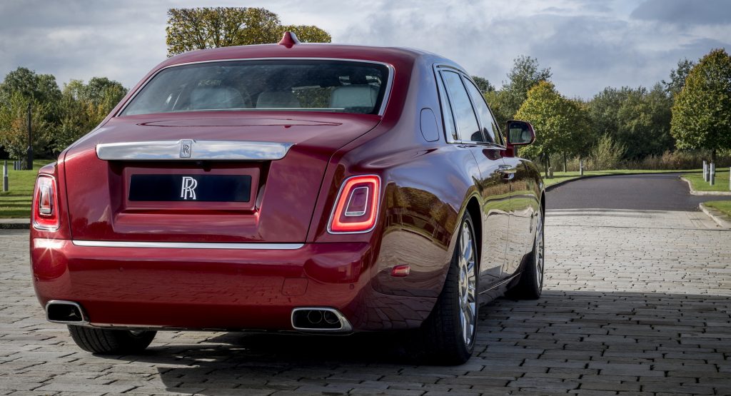  Nearly 450 Rolls-Royce Phantoms Recalled For Rearview Camera Issue