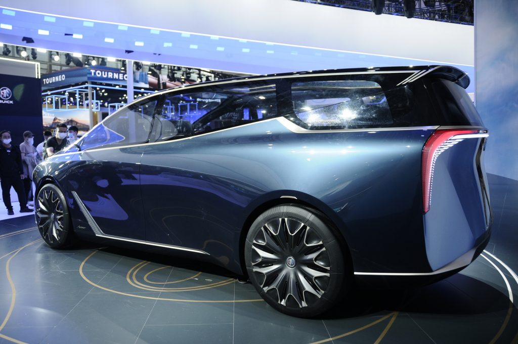 Van Gl8 Buick GL8 Flagship Takes The Luxury Minivan Concept To The Next Level ...